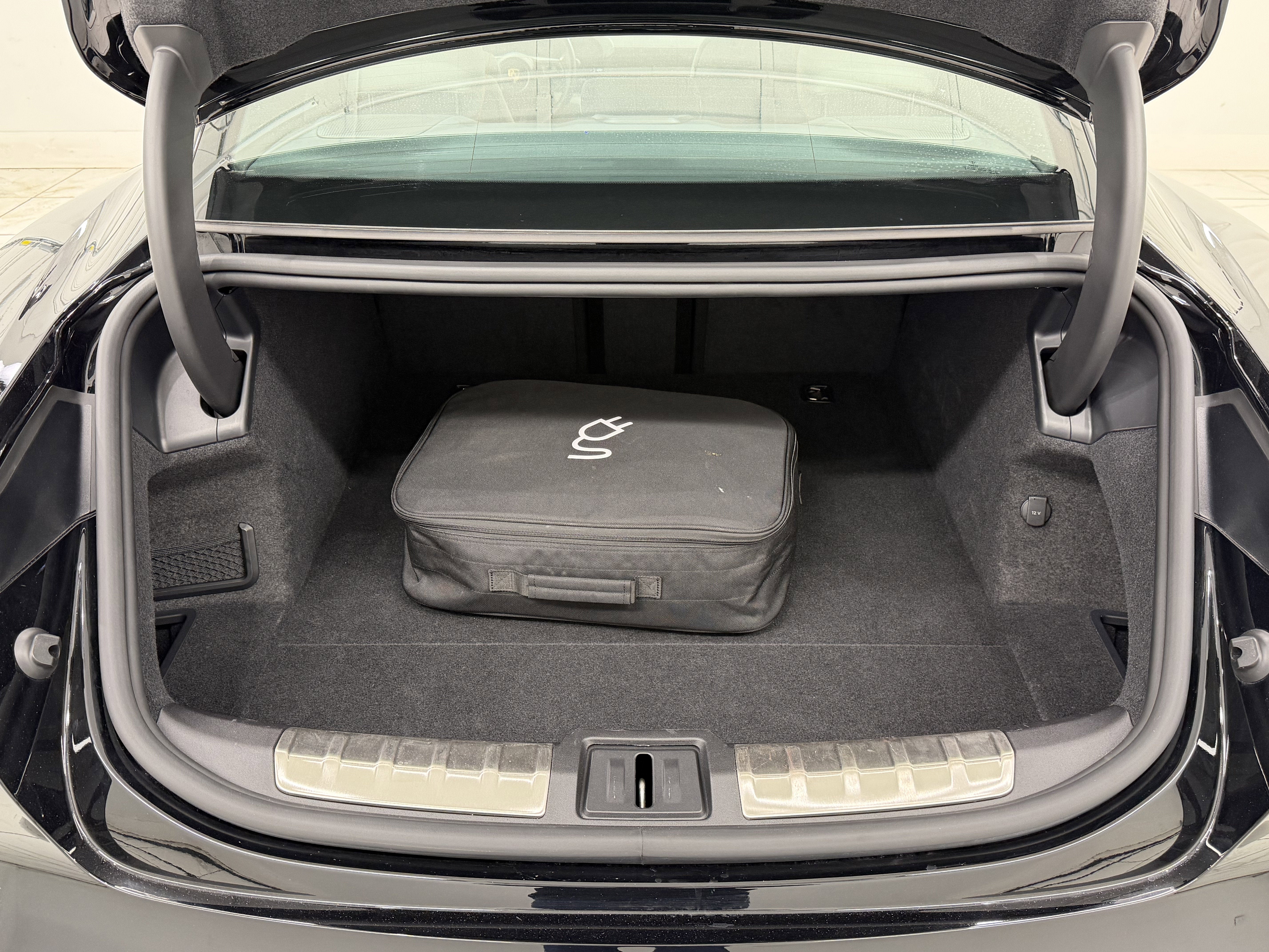 2024 Porsche Taycan 4S