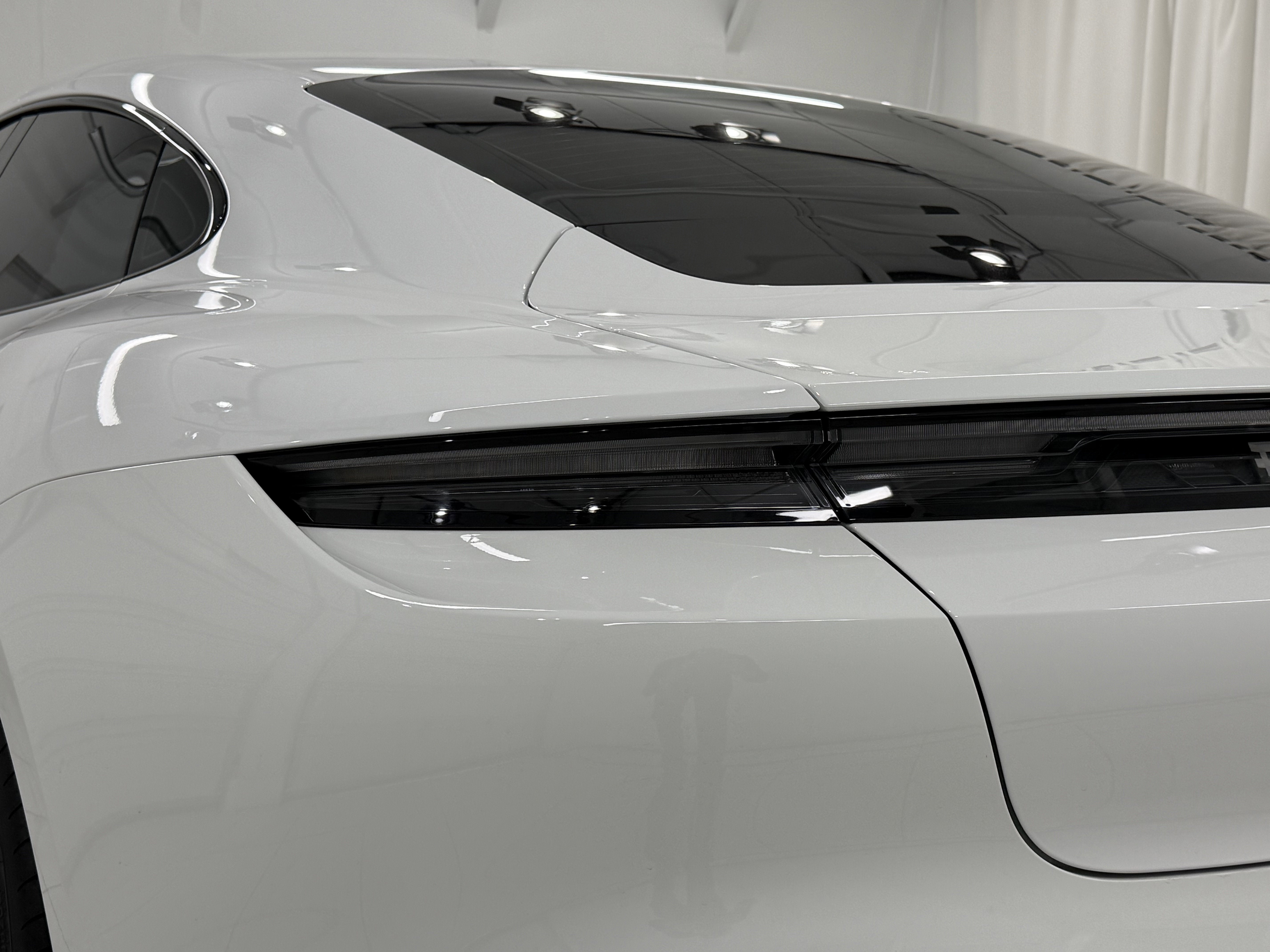 2023 Porsche Taycan 4S