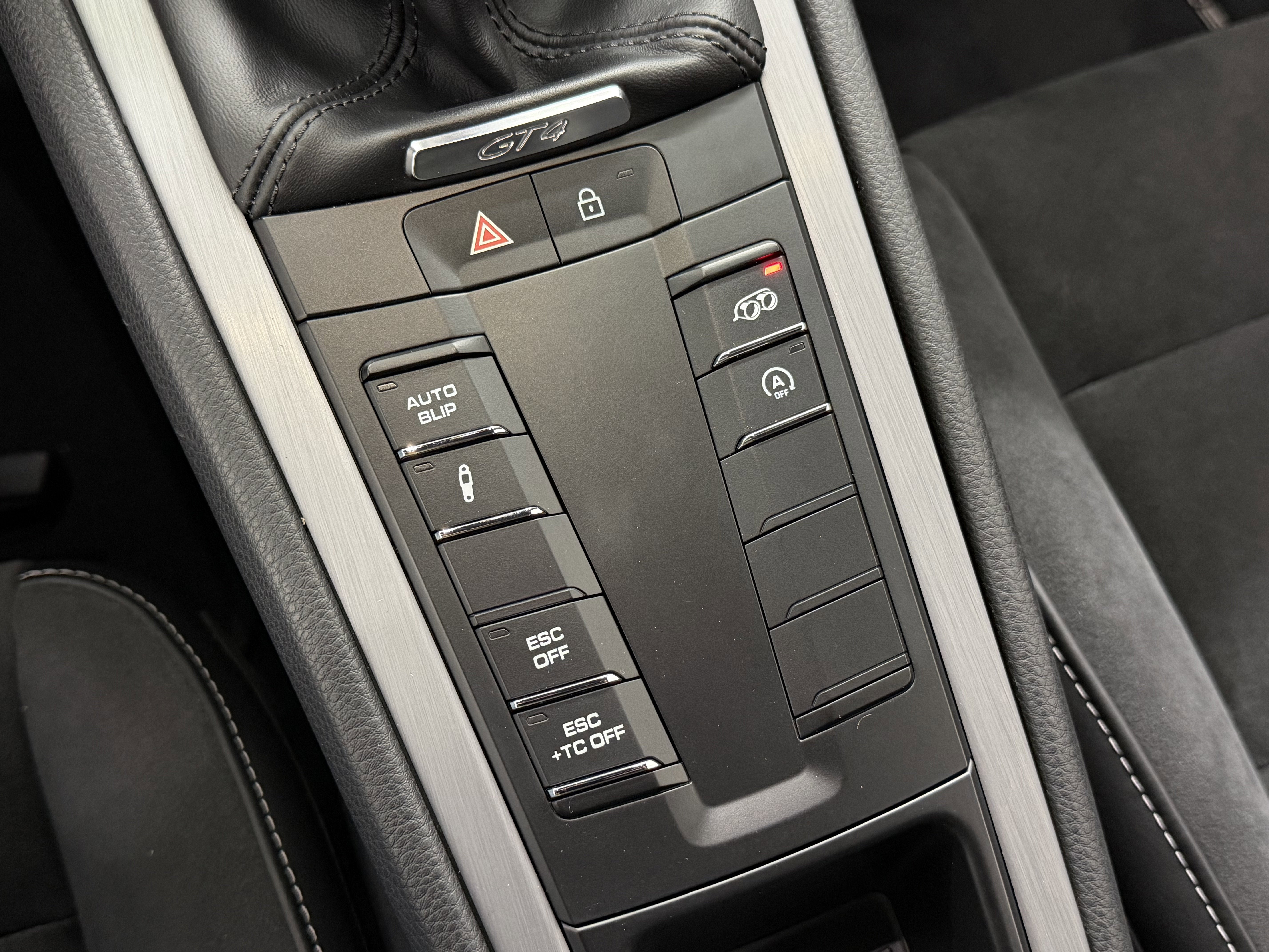 2020 Porsche 718 Cayman GT4