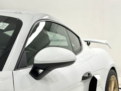 2022 Porsche 718 Cayman GT4