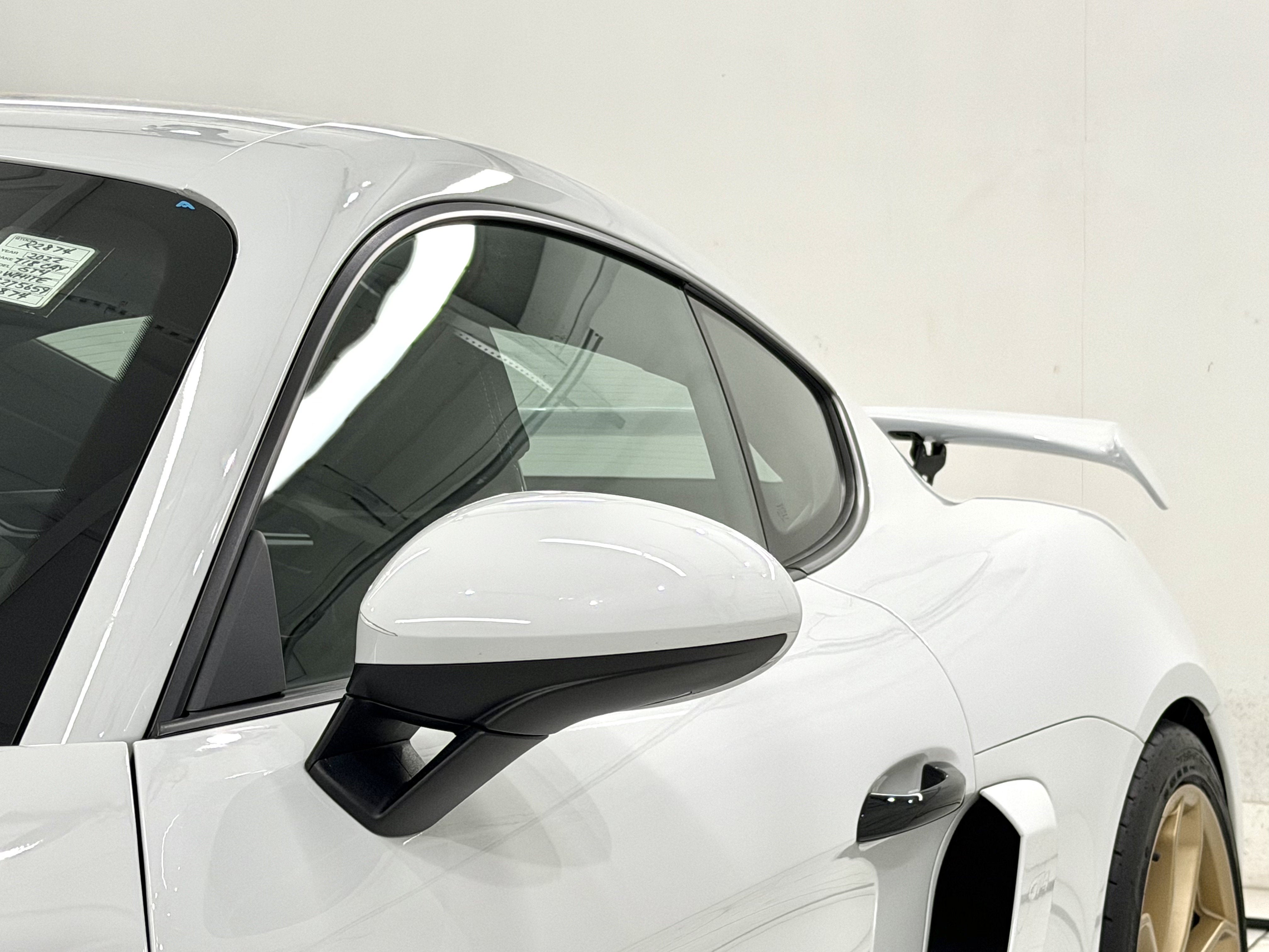 2022 Porsche 718 Cayman GT4