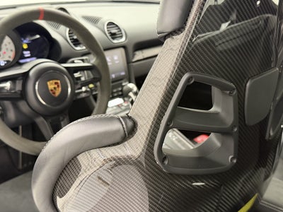 2022 Porsche 718 Cayman GT4
