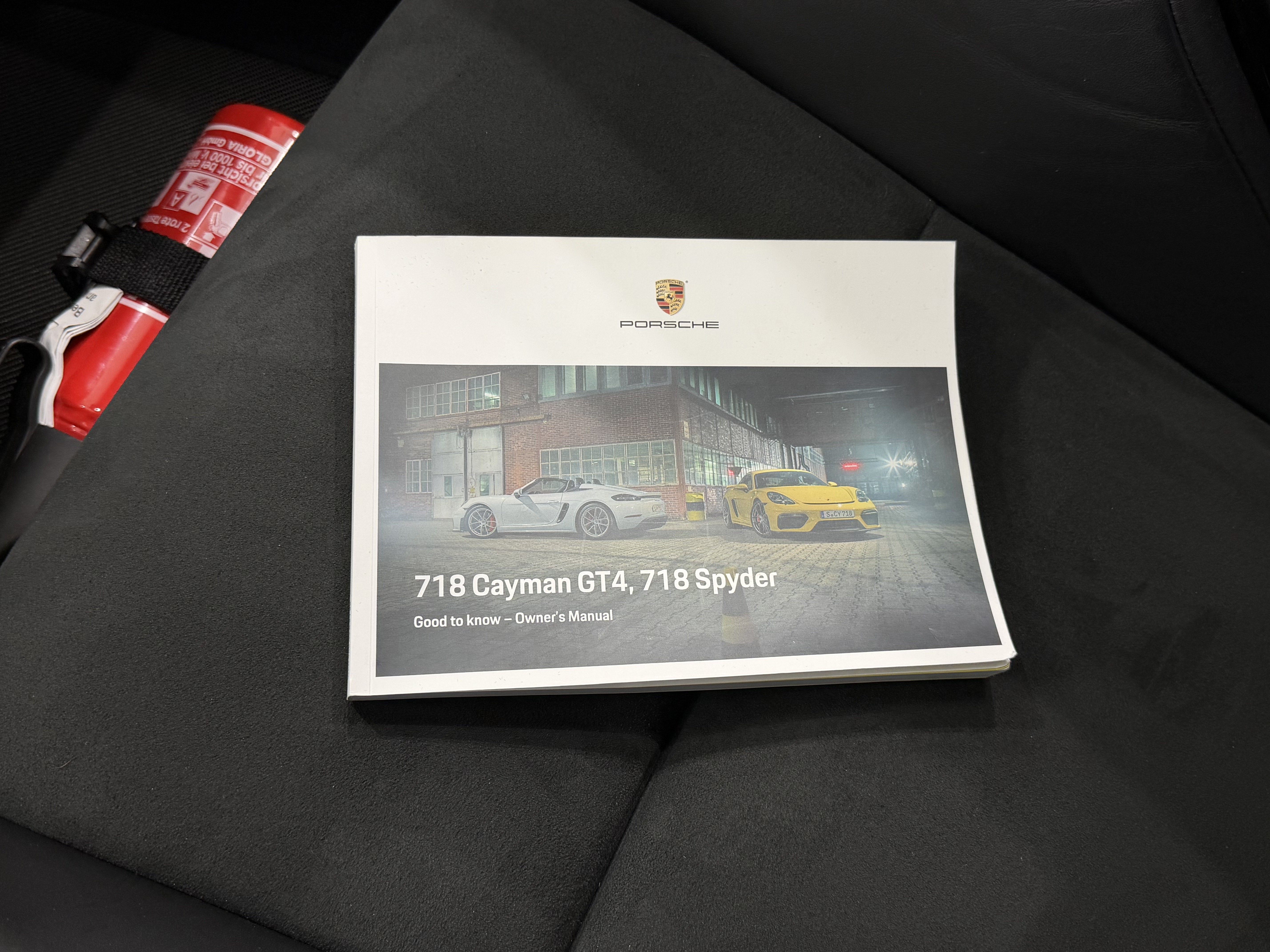 2022 Porsche 718 Cayman GT4