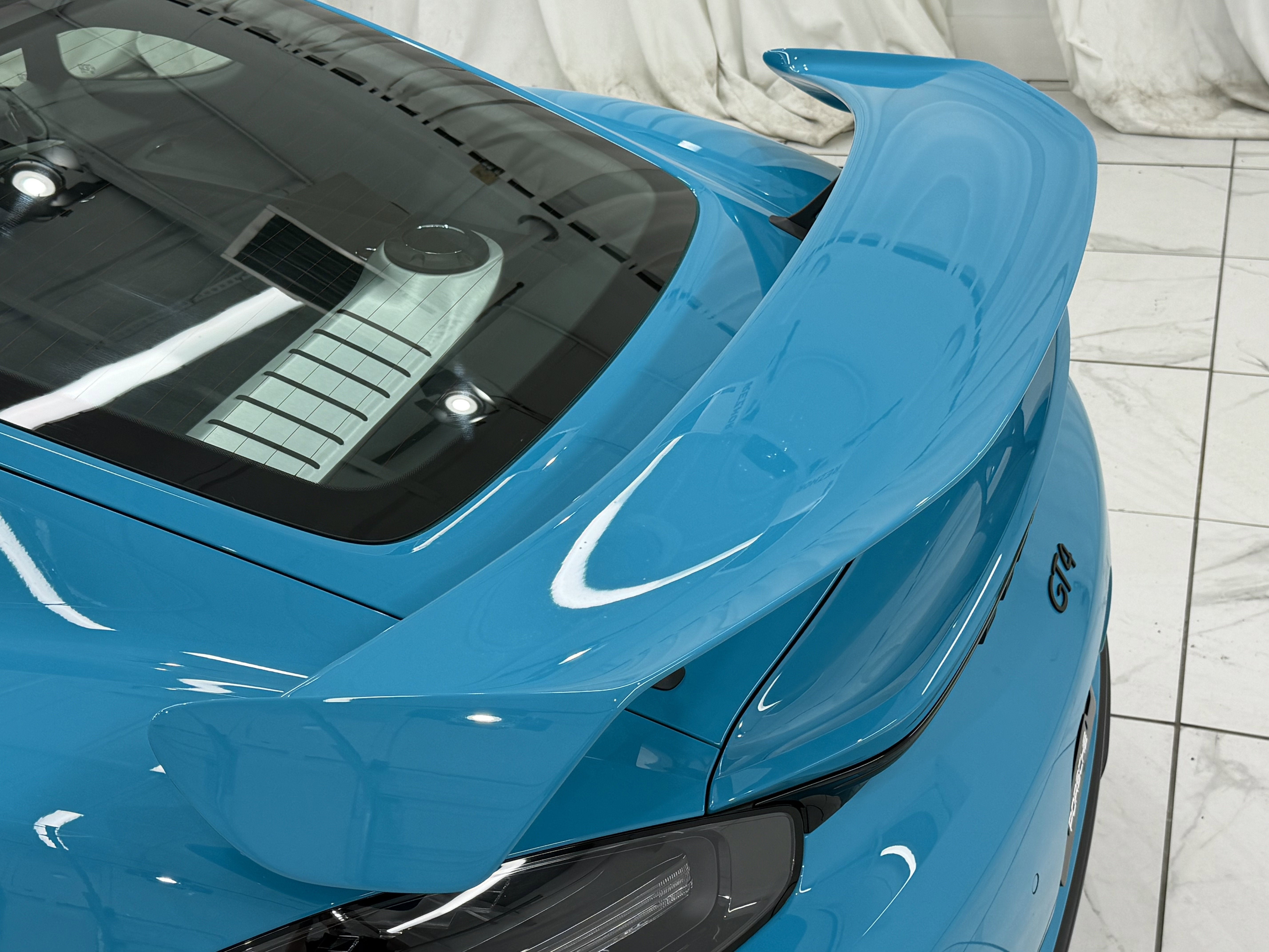 2021 Porsche 718 Cayman Gt4