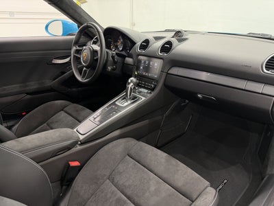 2021 Porsche 718 Cayman Gt4