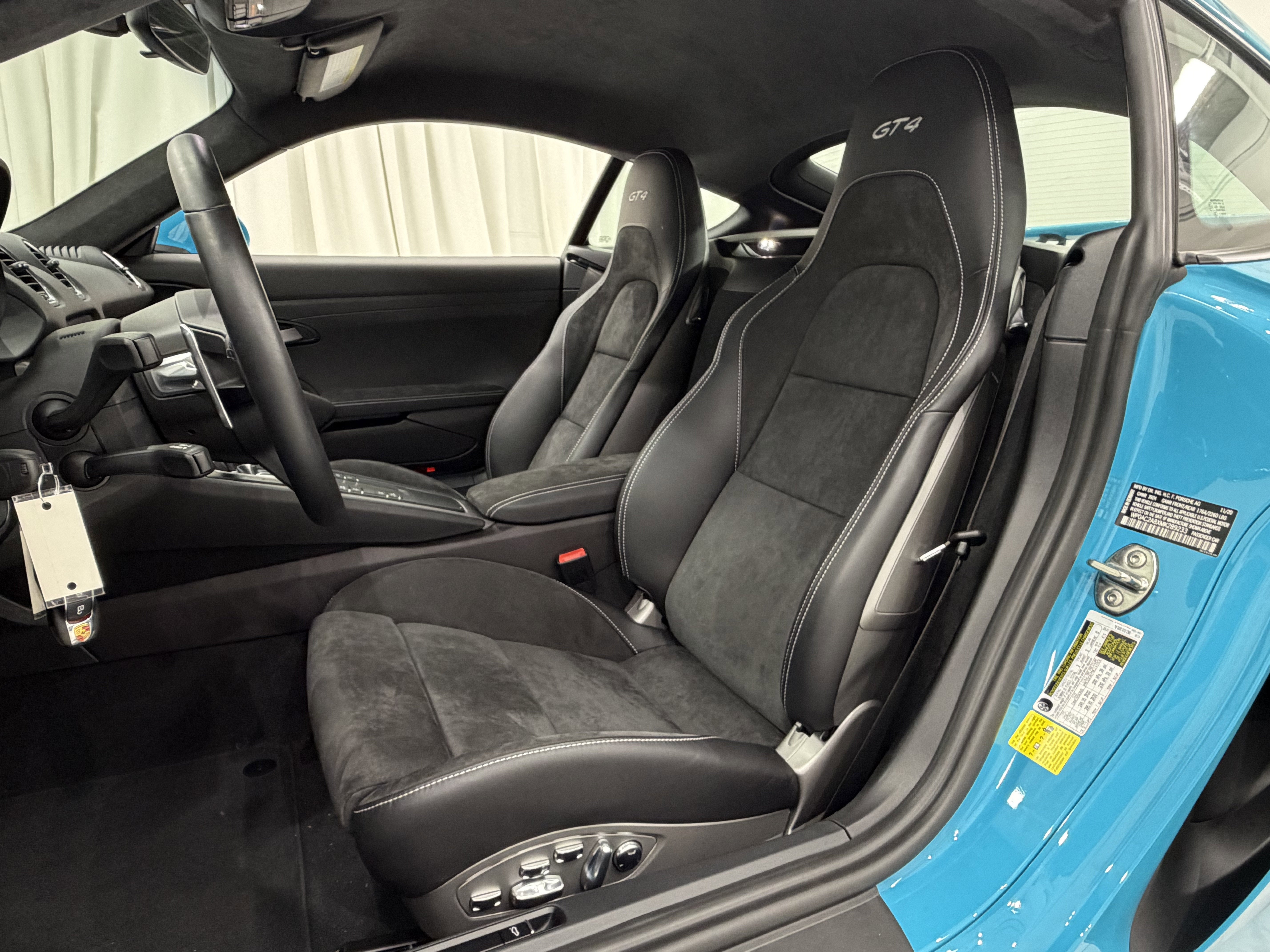 2021 Porsche 718 Cayman Gt4