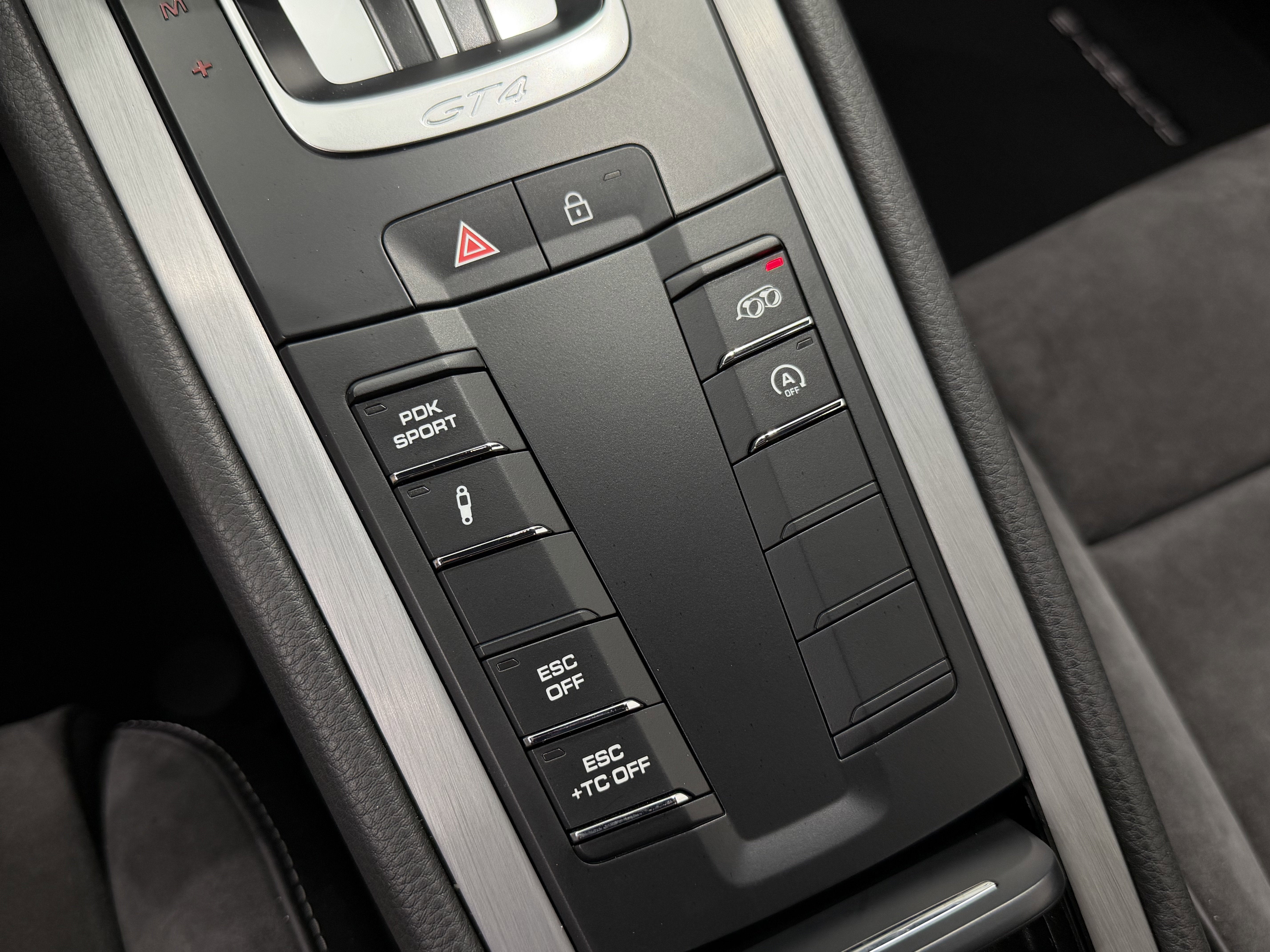 2021 Porsche 718 Cayman Gt4