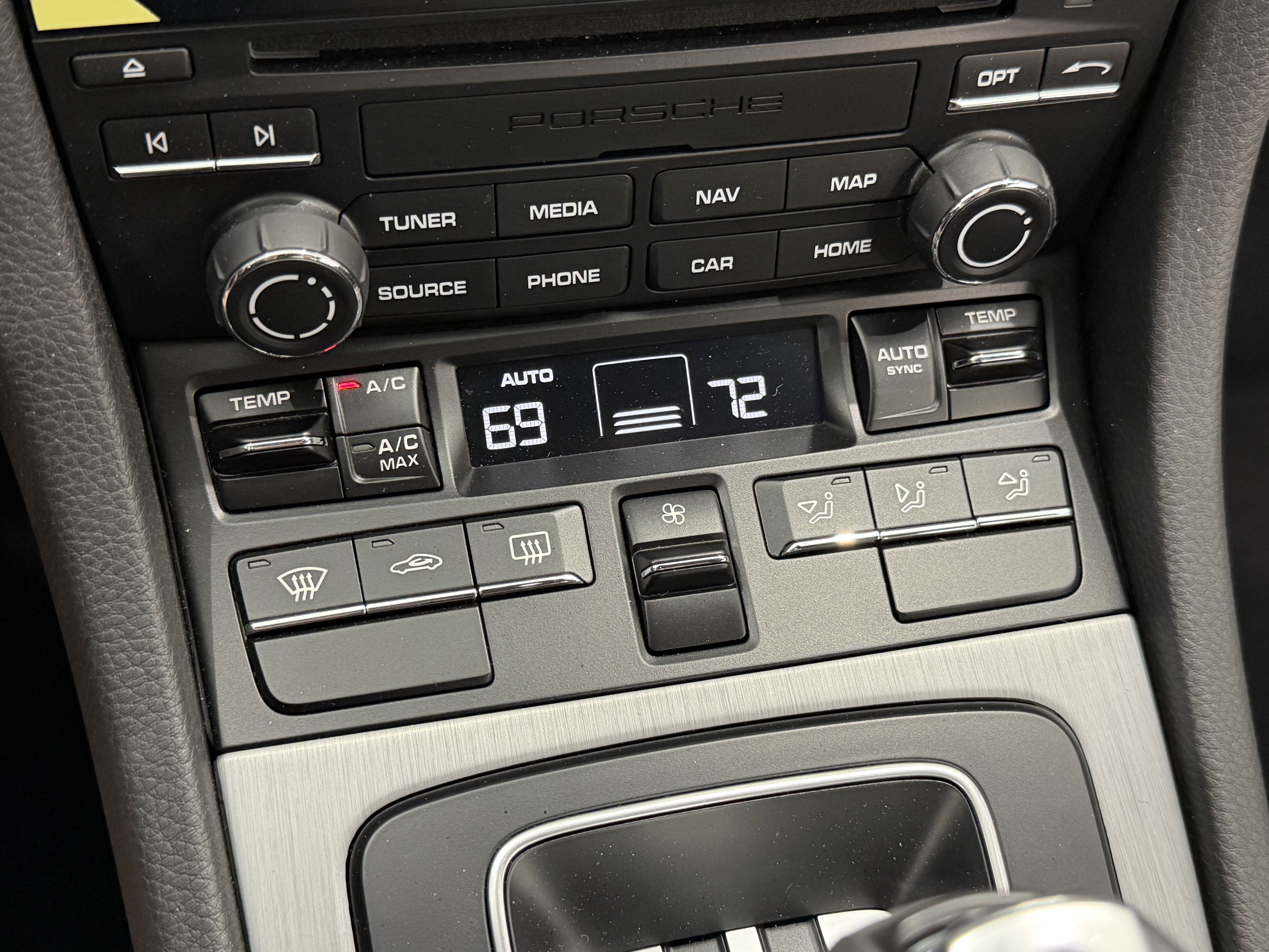 2021 Porsche 718 Cayman Gt4