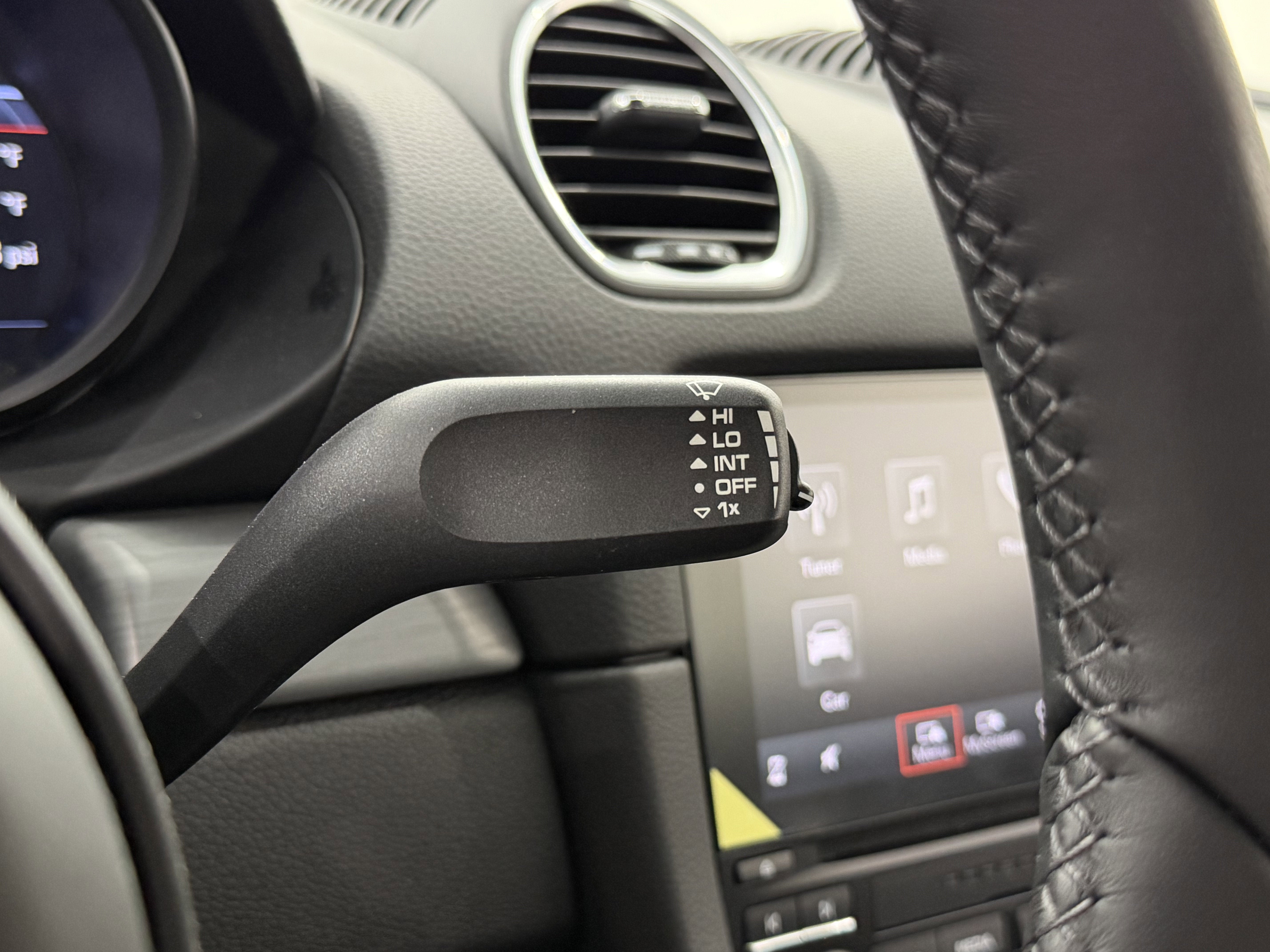 2021 Porsche 718 Cayman Gt4