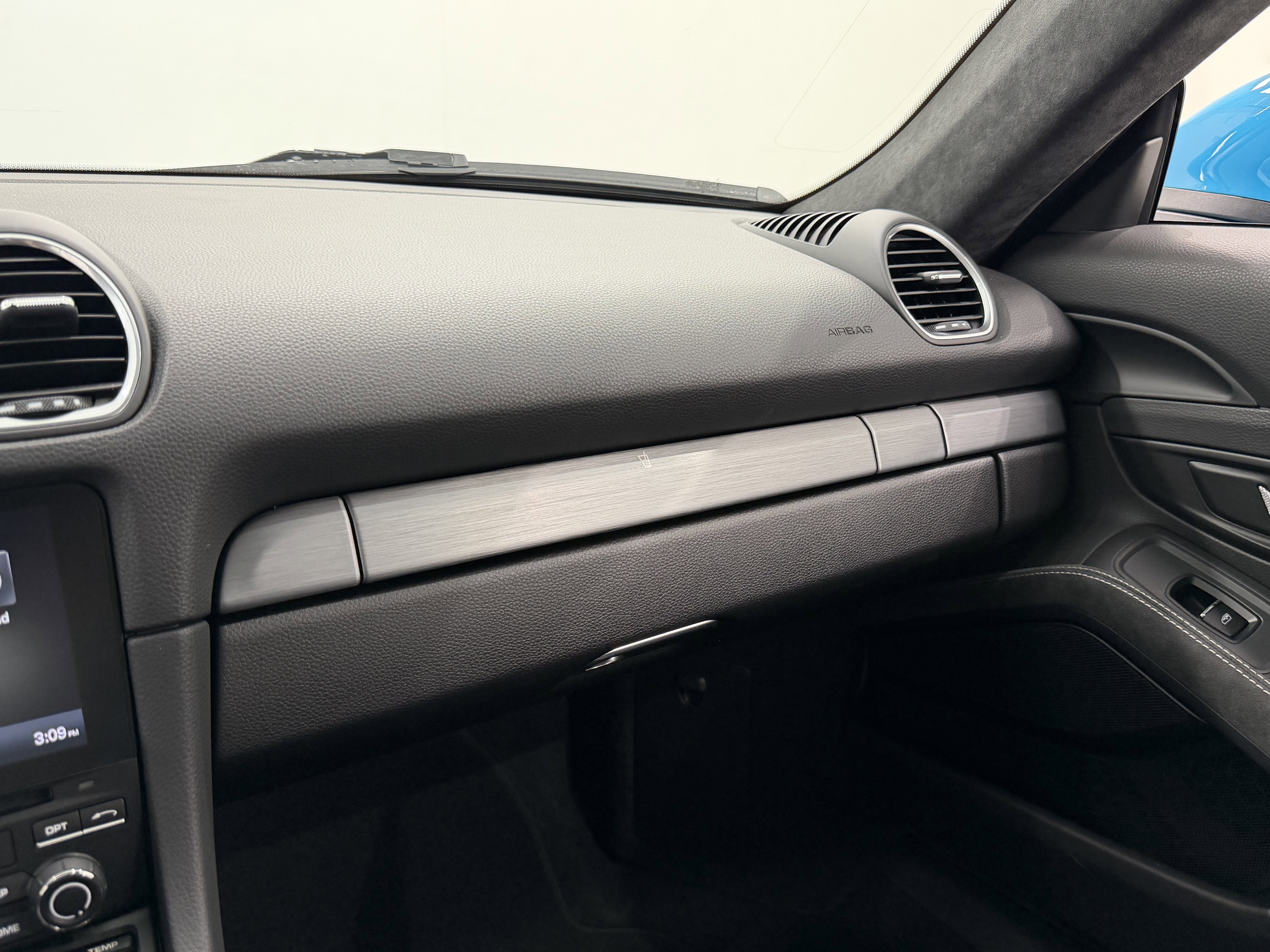 2021 Porsche 718 Cayman Gt4