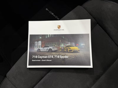 2021 Porsche 718 Cayman Gt4