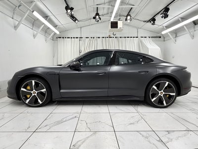 2020 Porsche Taycan Turbo S