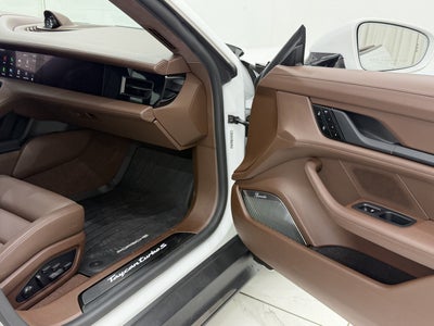 2025 Porsche Taycan Turbo S