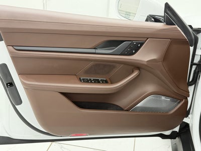 2025 Porsche Taycan Turbo S