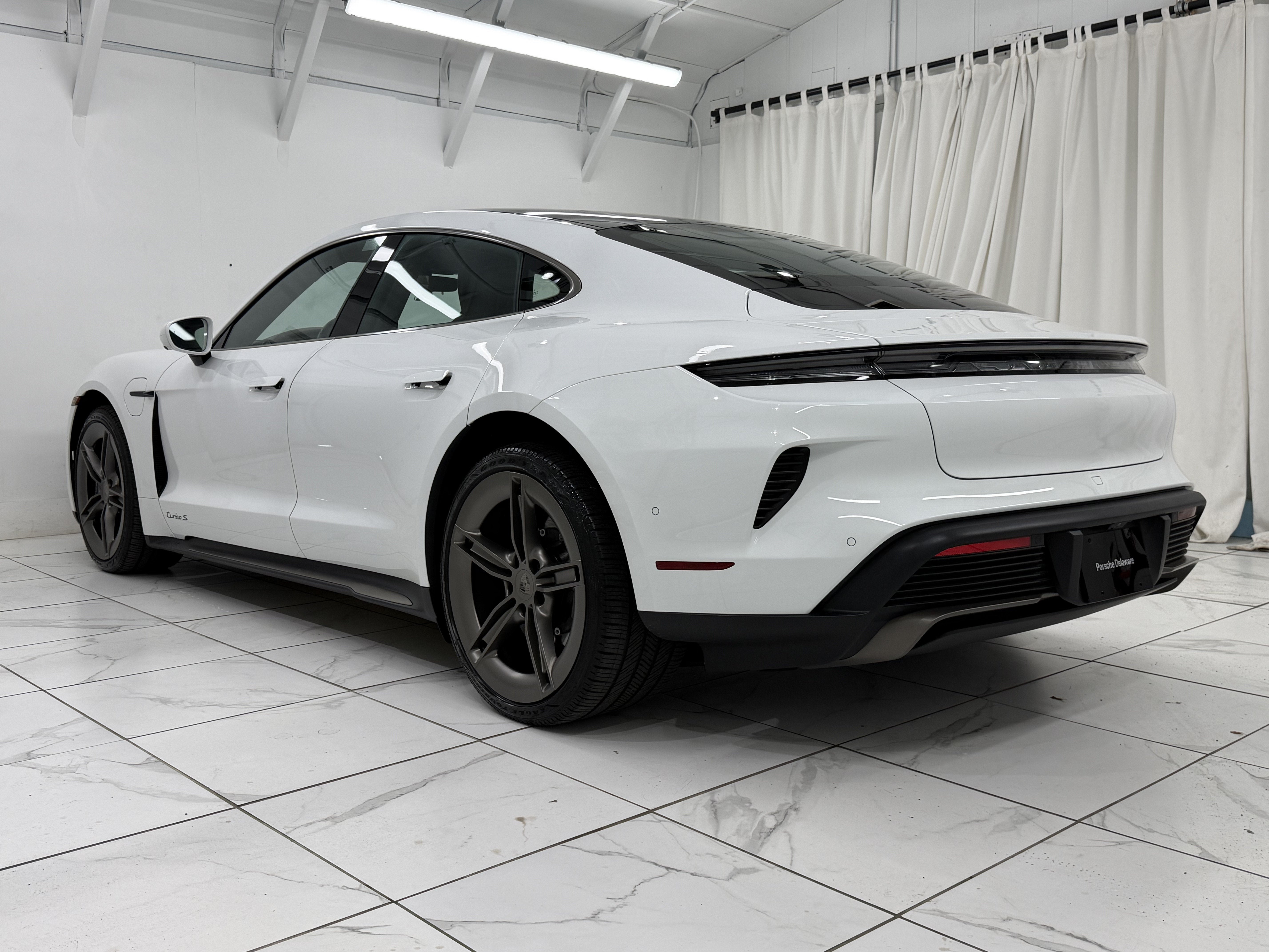 2025 Porsche Taycan Turbo S
