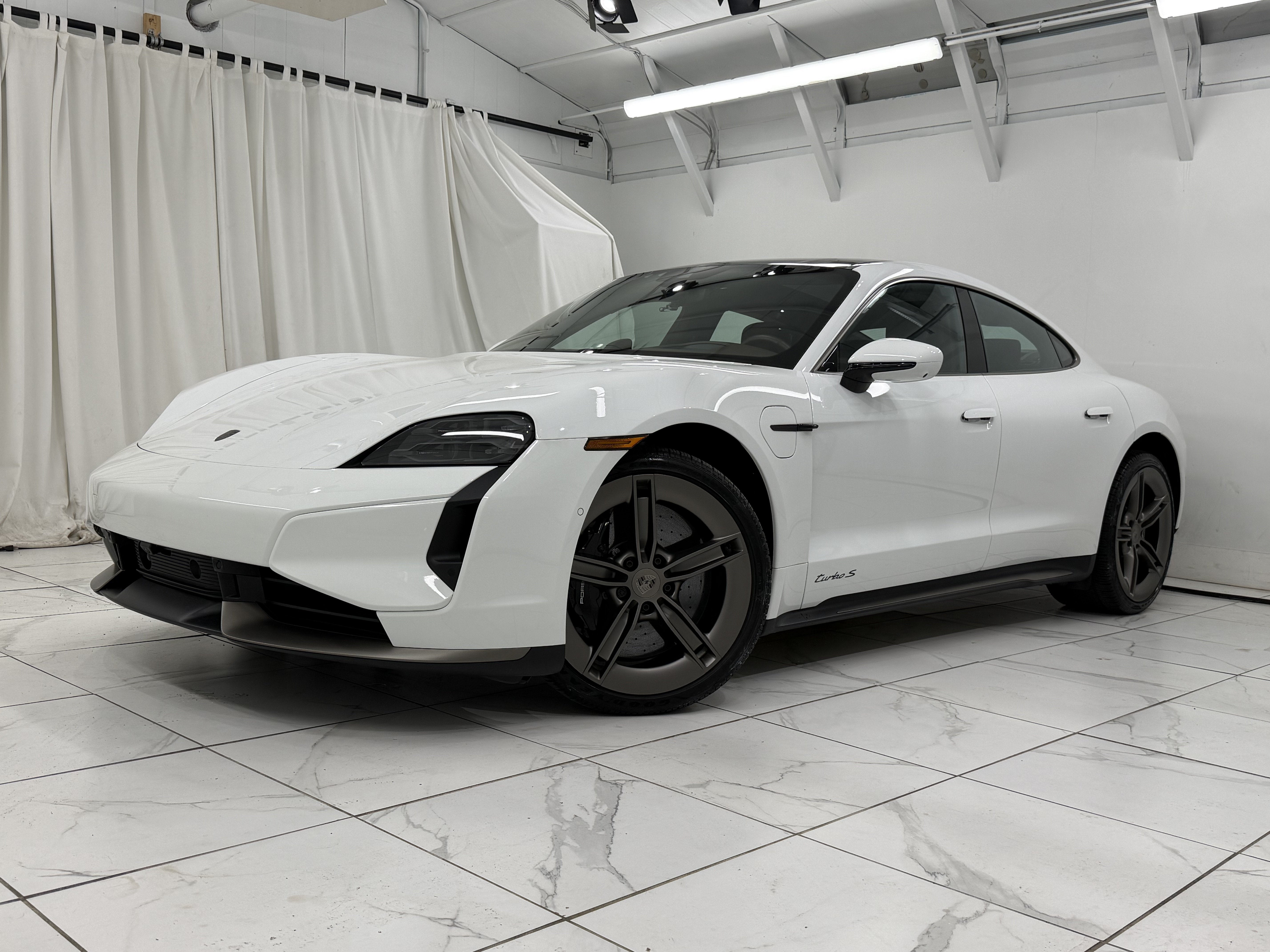 2025 Porsche Taycan Turbo S