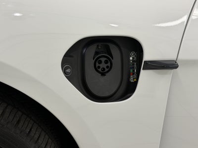 2025 Porsche Taycan Turbo S
