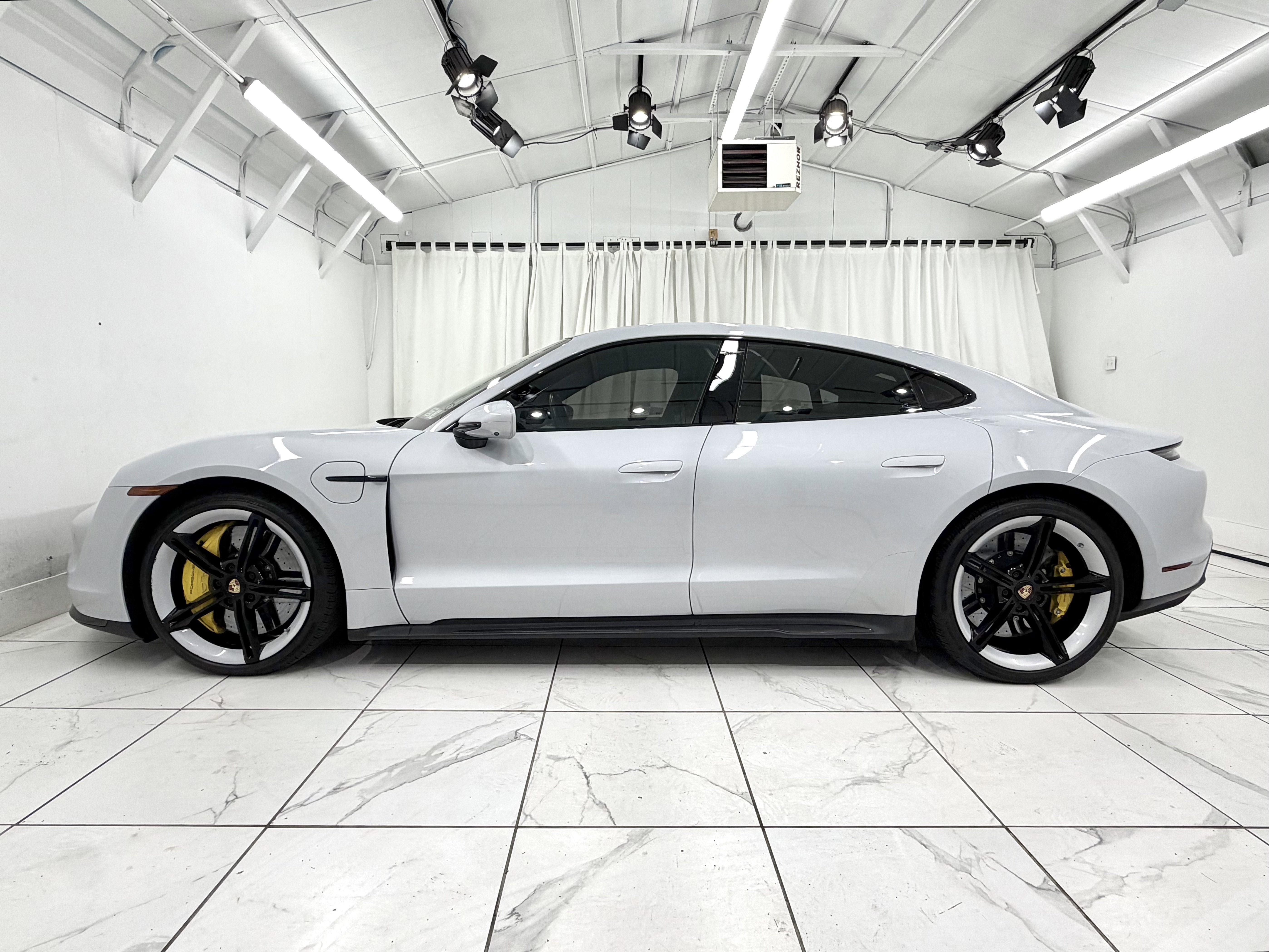 2021 Porsche Taycan Turbo S