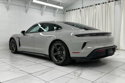 2025 Porsche Taycan Turbo