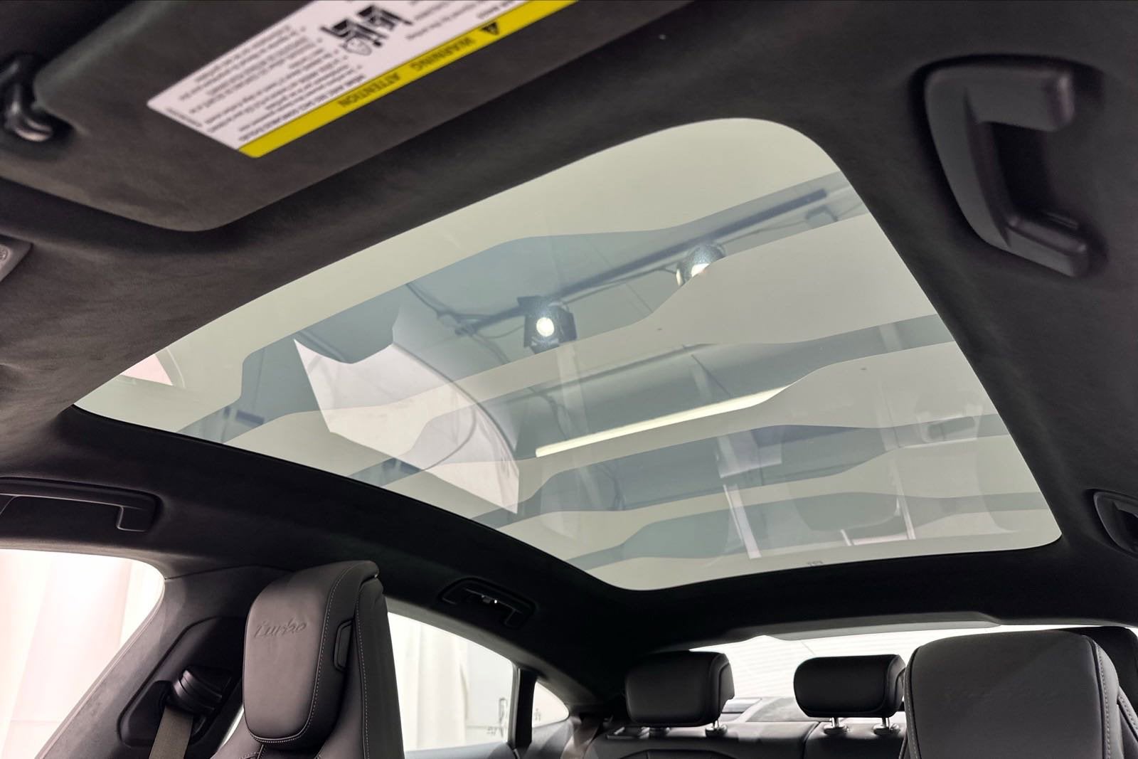 2025 Porsche Taycan Turbo