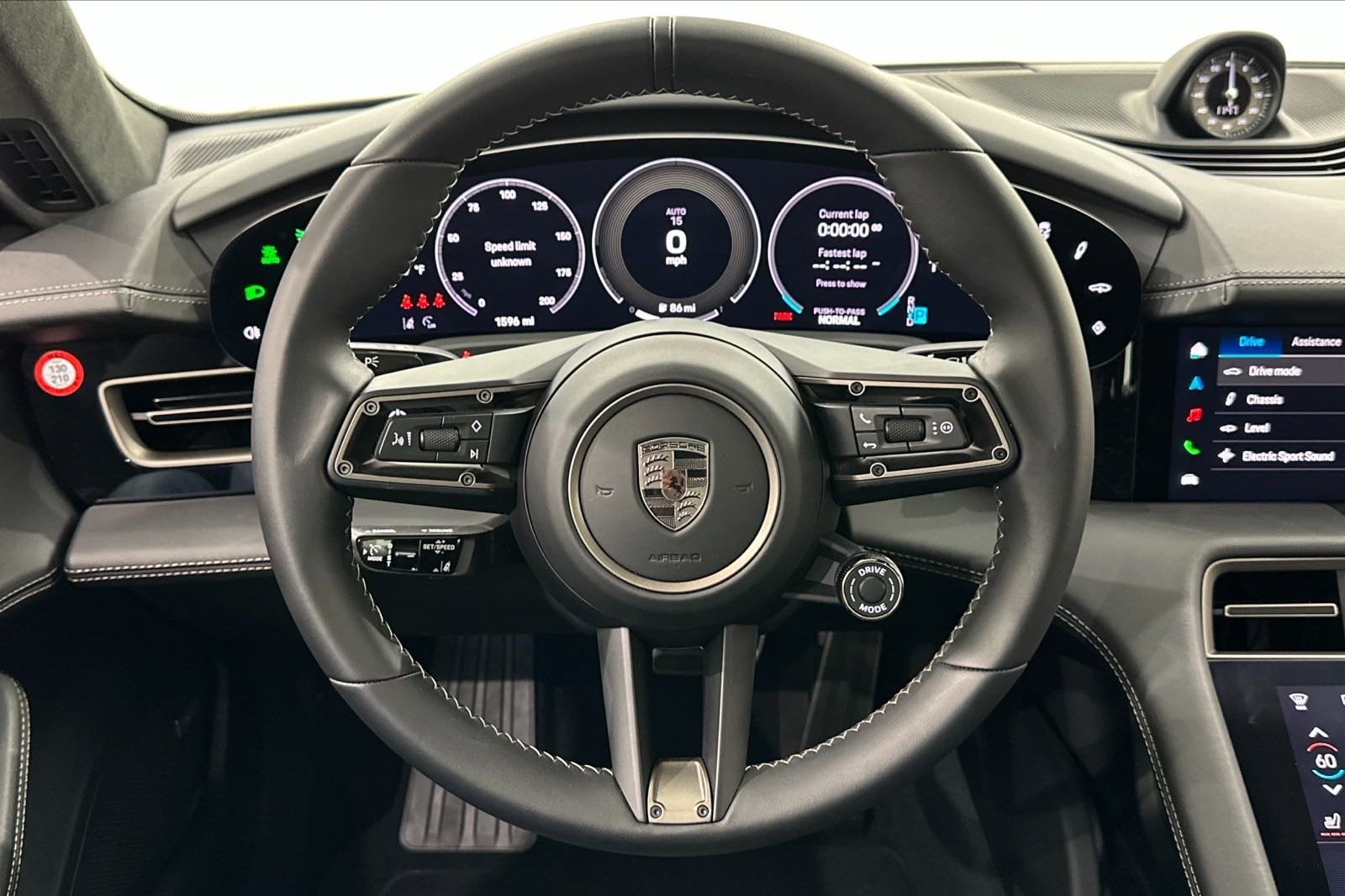 2025 Porsche Taycan Turbo