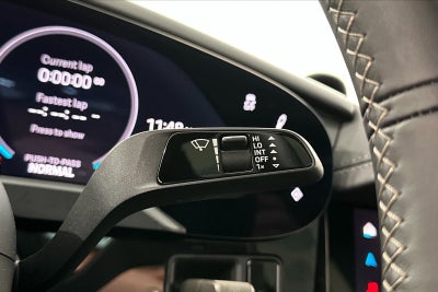 2025 Porsche Taycan Turbo