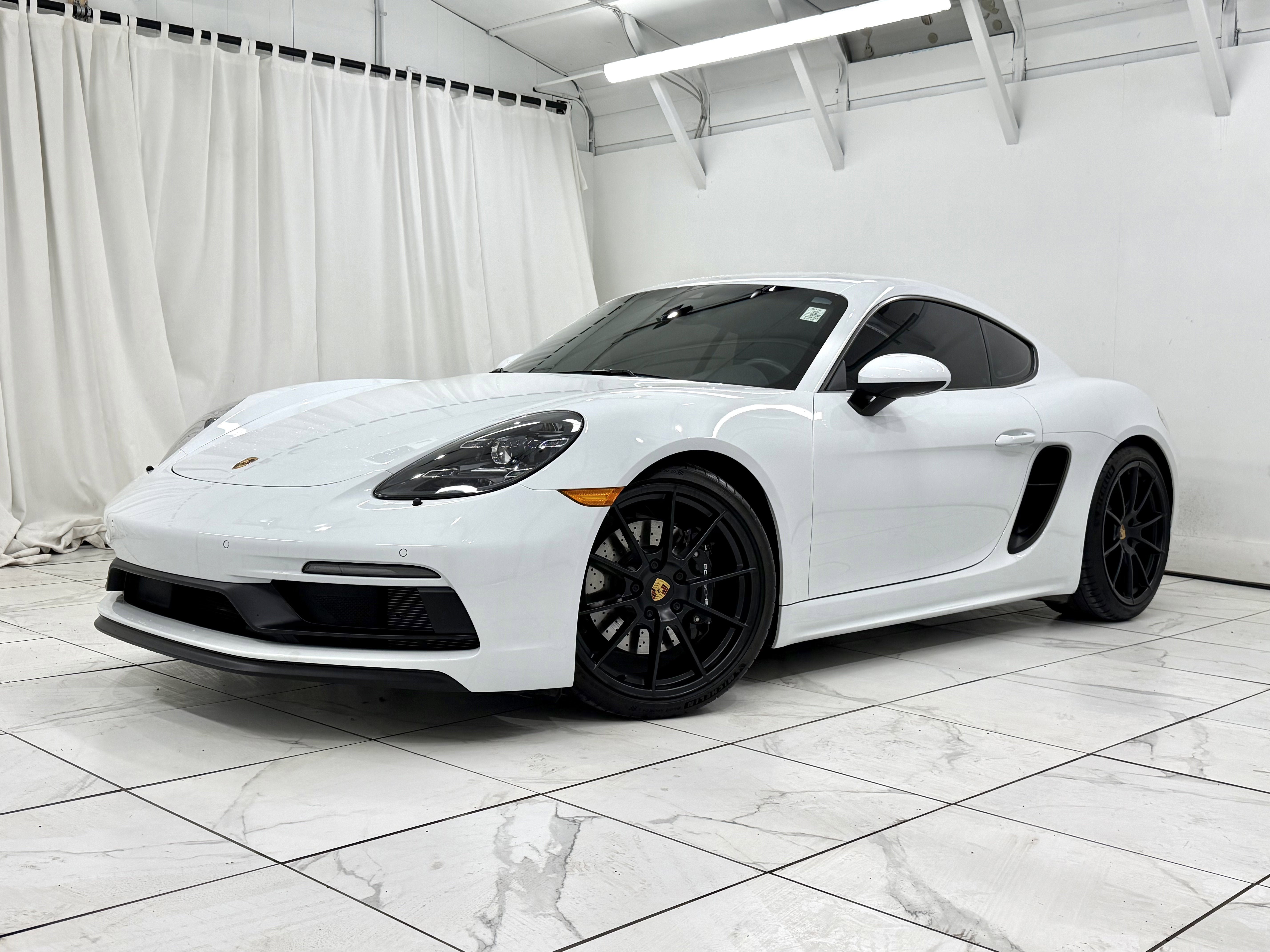 2021 Porsche 718 Cayman GTS 4.0
