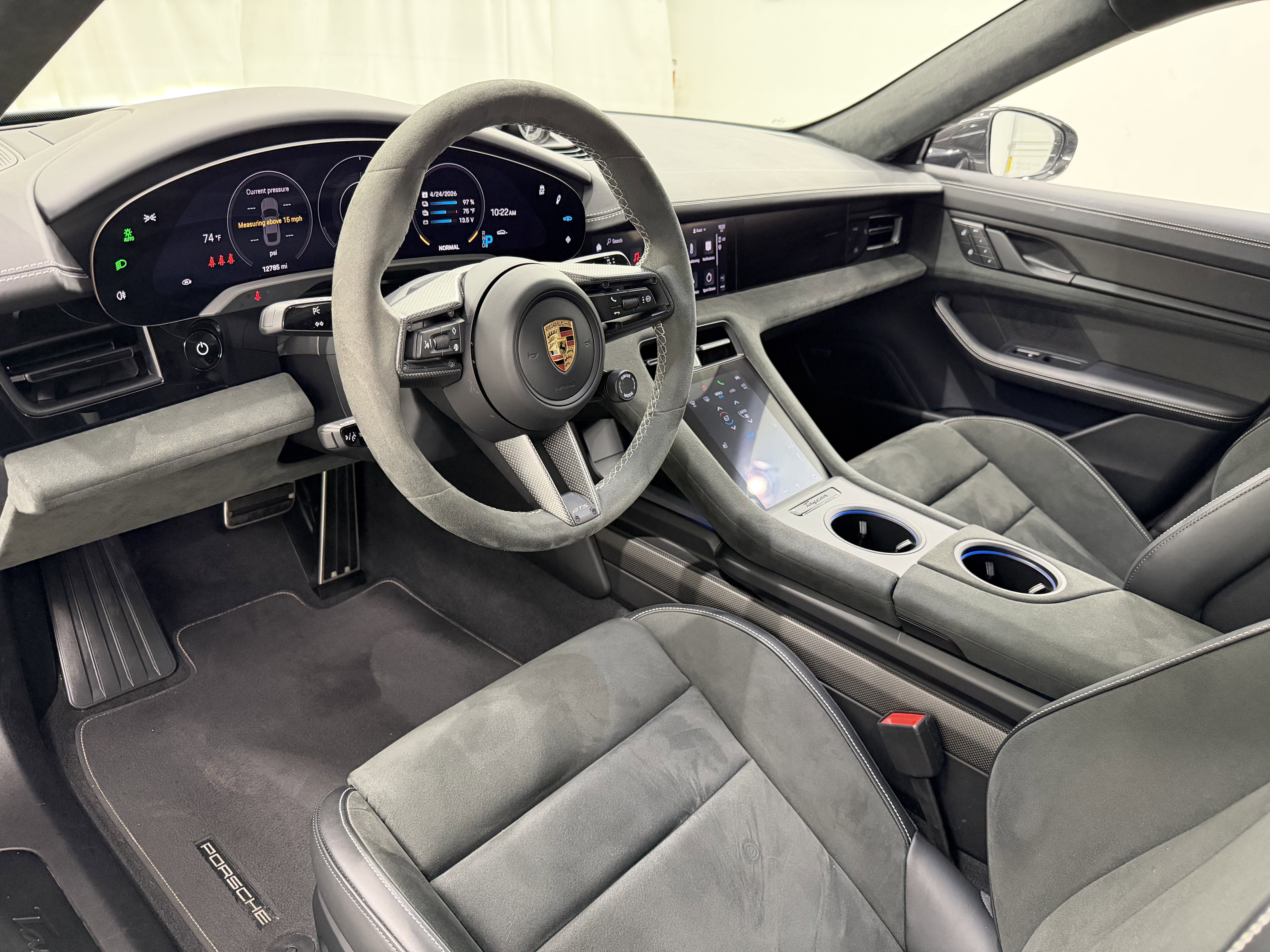 2024 Porsche Taycan GTS