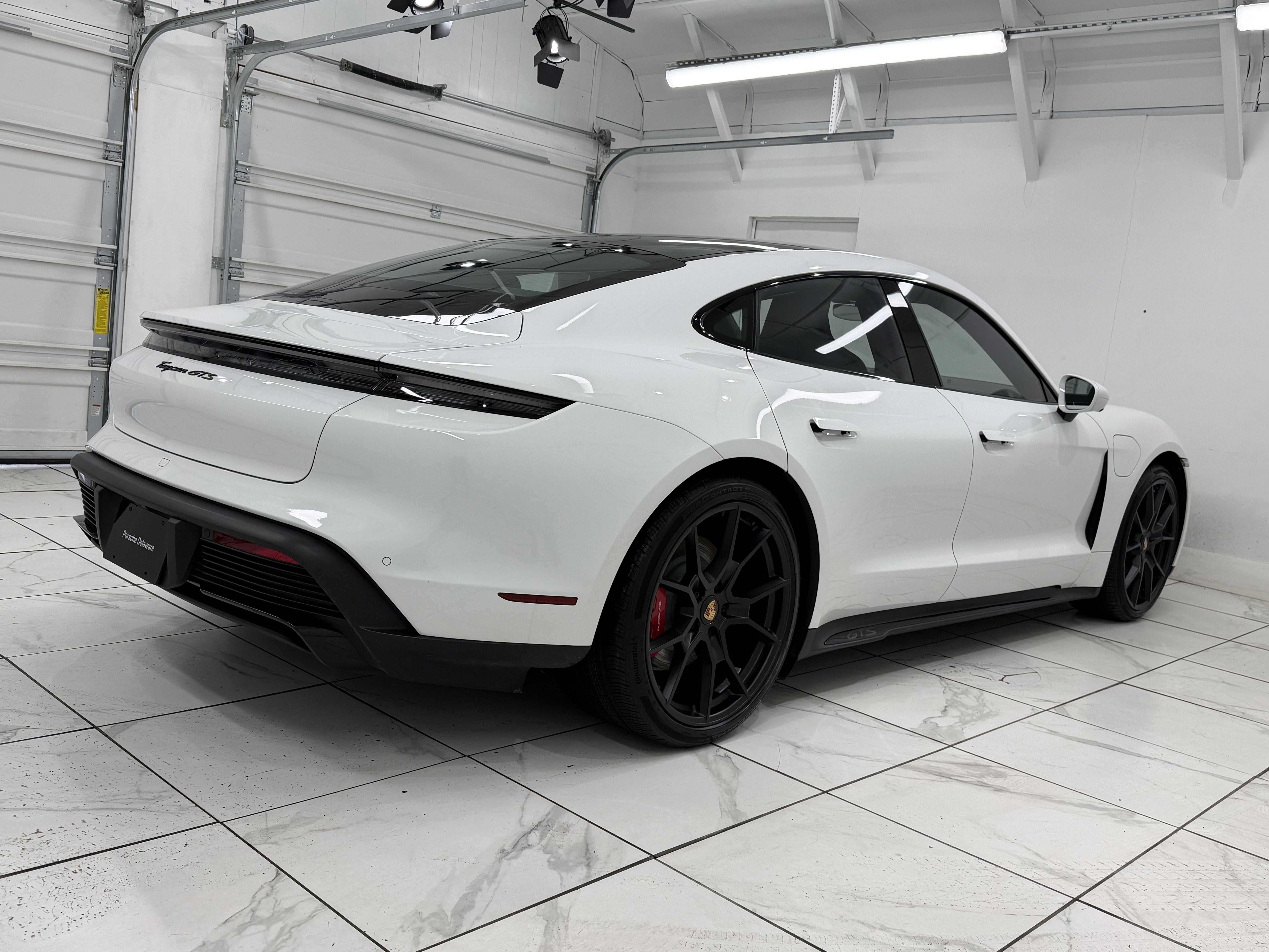 2024 Porsche Taycan GTS