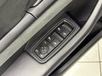 2024 Porsche Taycan GTS