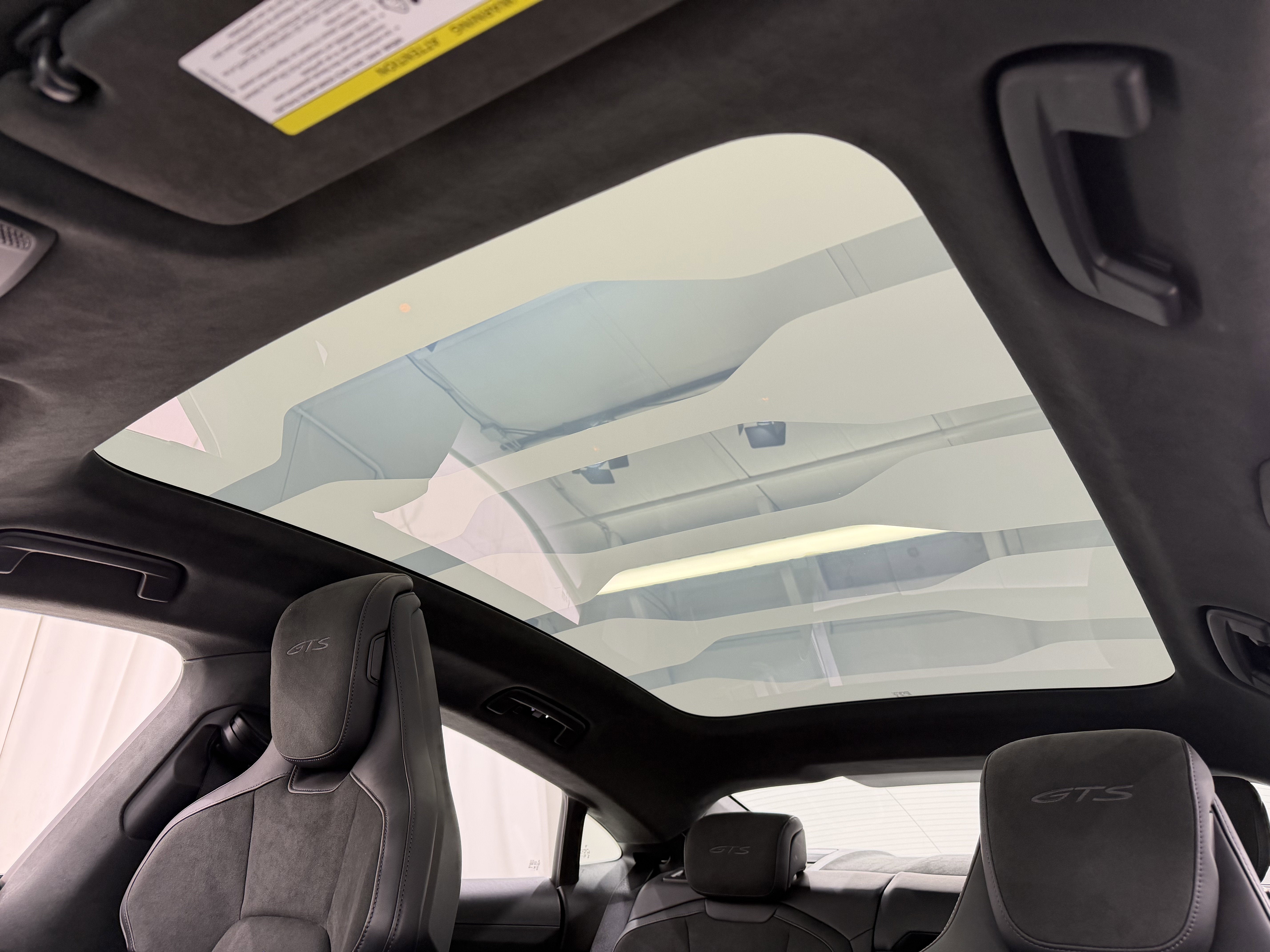 2024 Porsche Taycan GTS