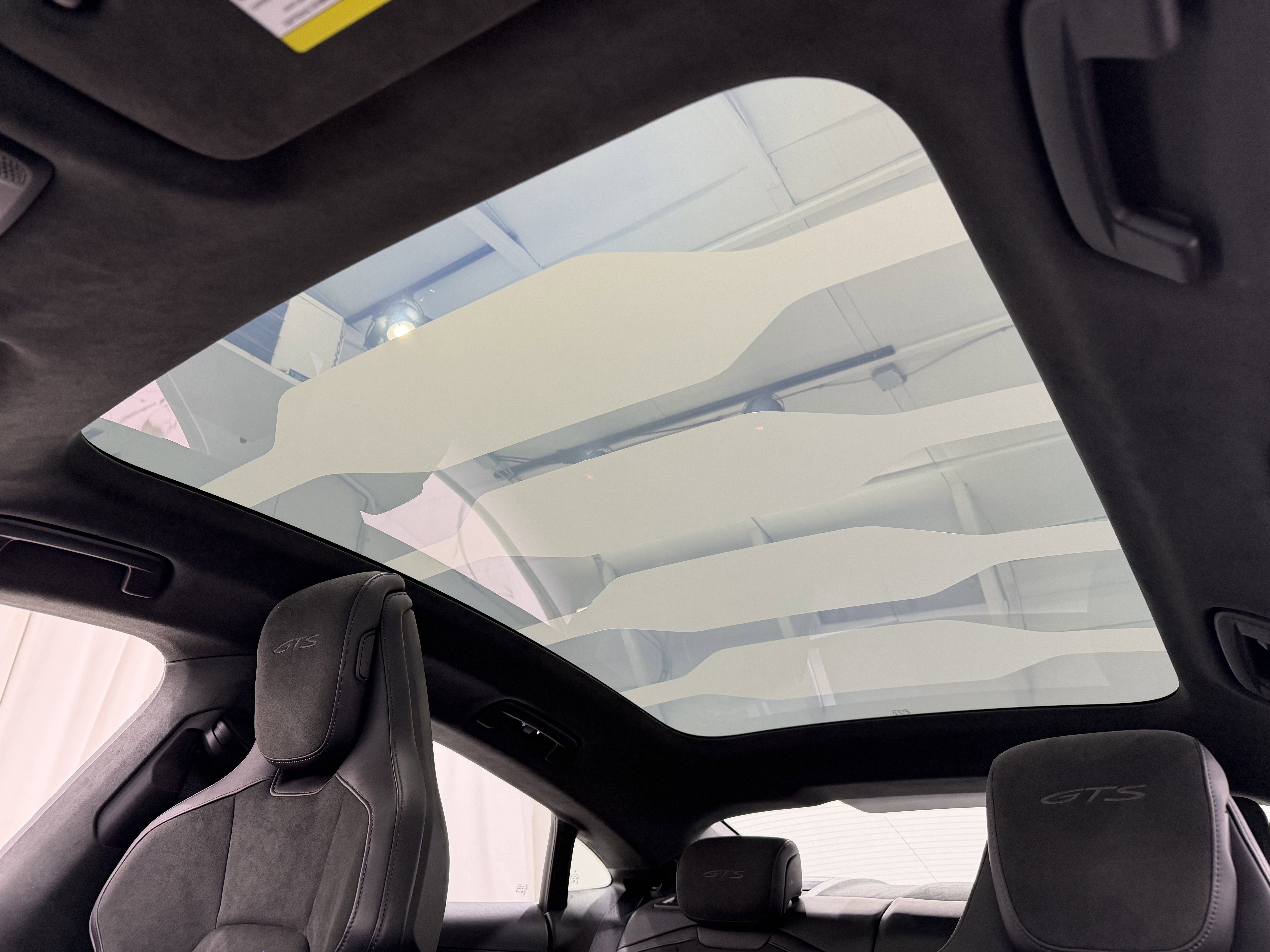 2024 Porsche Taycan GTS