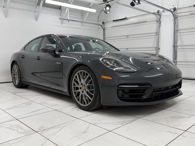2023 Porsche Panamera 4