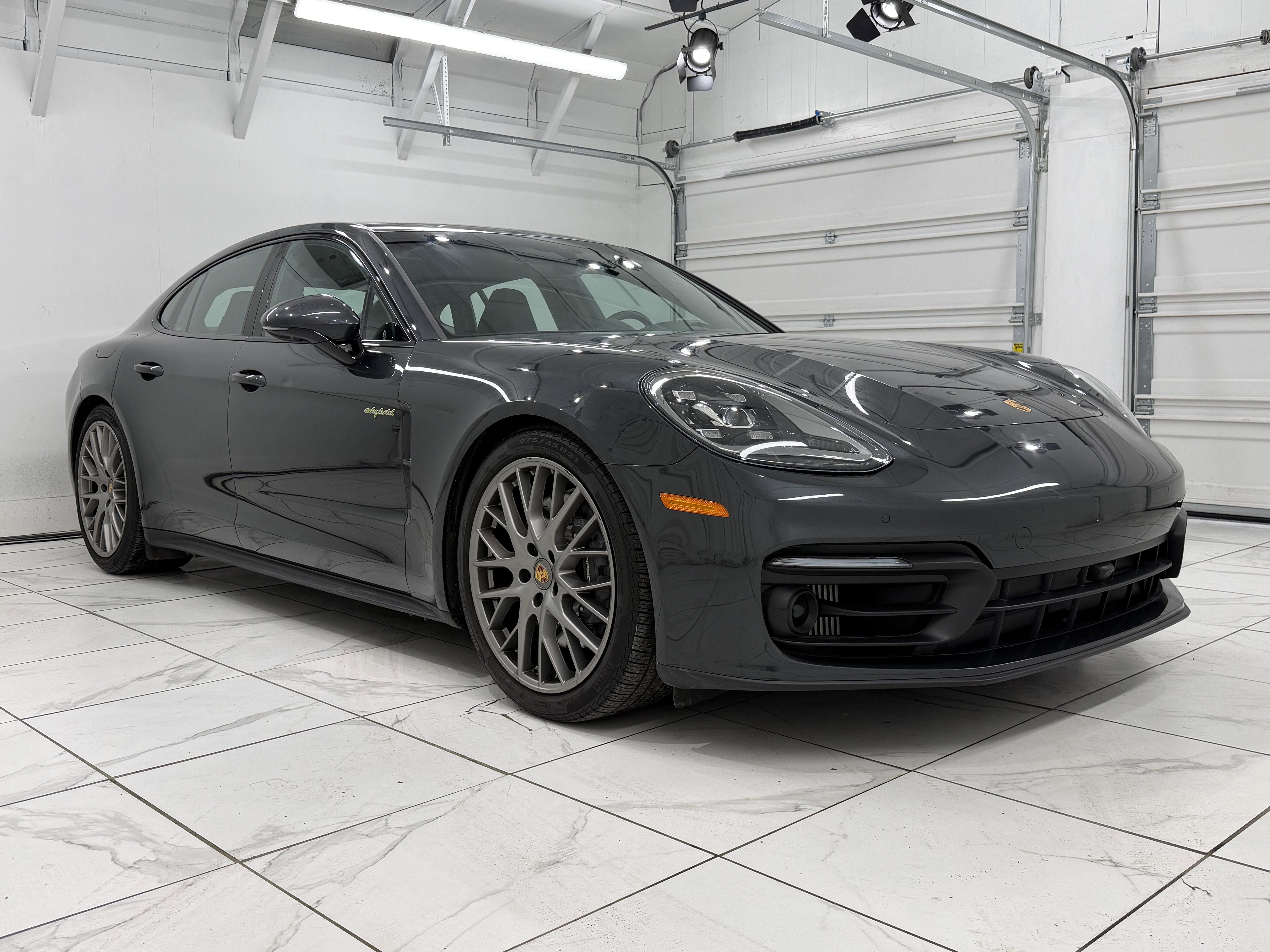 2023 Porsche Panamera 4