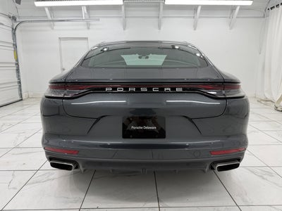 2023 Porsche Panamera 4
