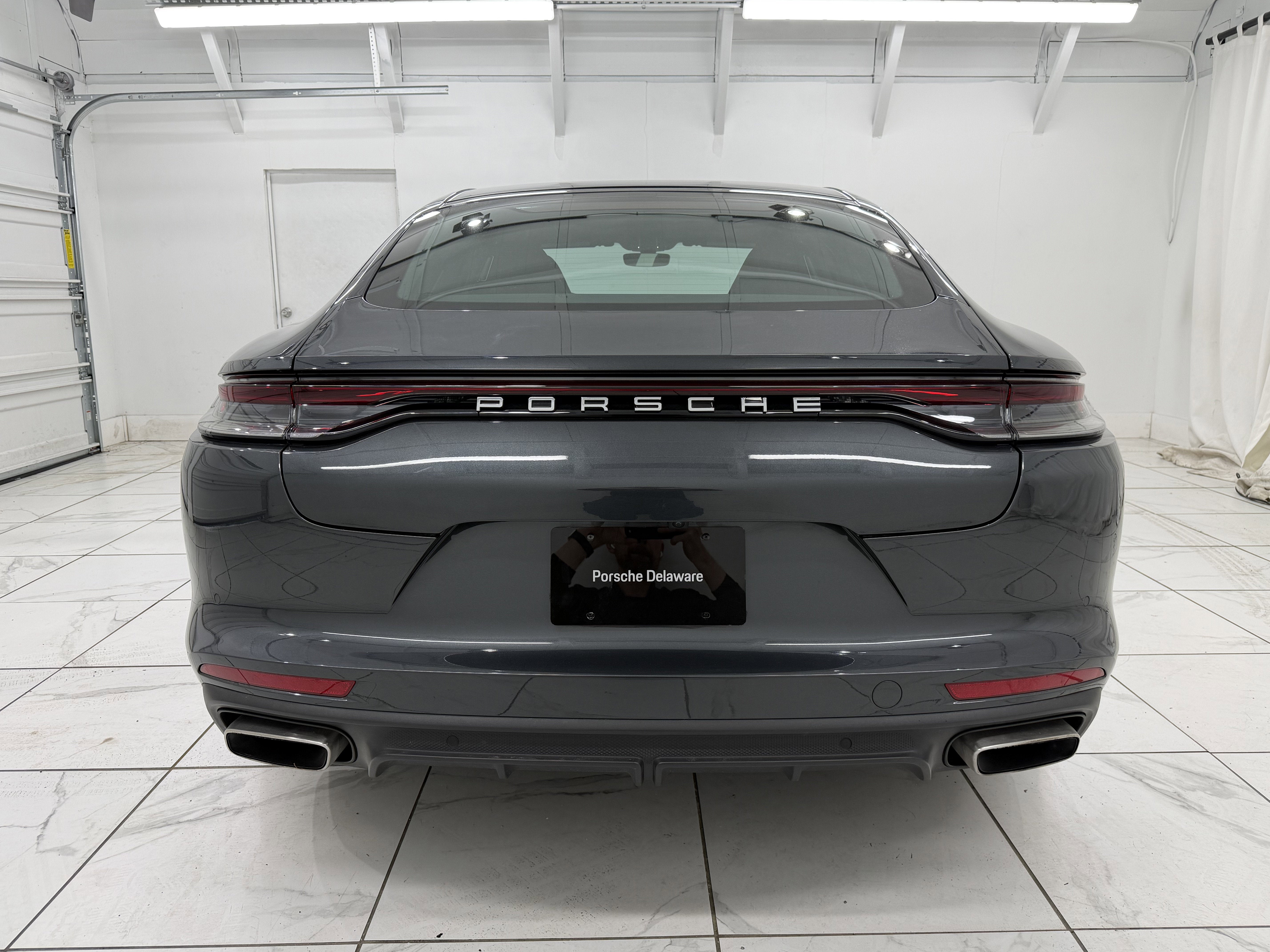 2023 Porsche Panamera 4