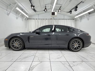 2023 Porsche Panamera 4