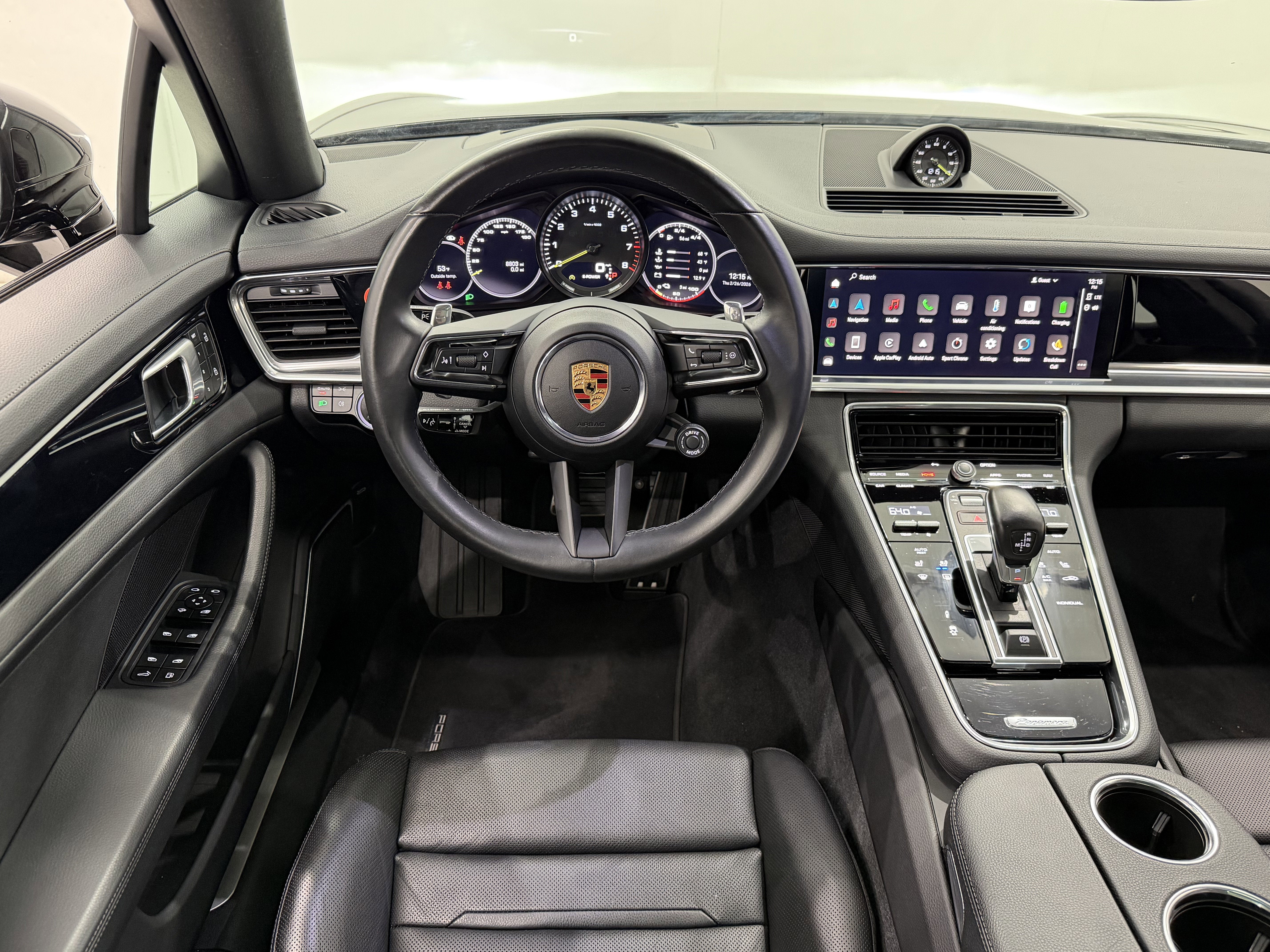 2023 Porsche Panamera 4