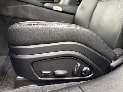 2023 Porsche Panamera 4