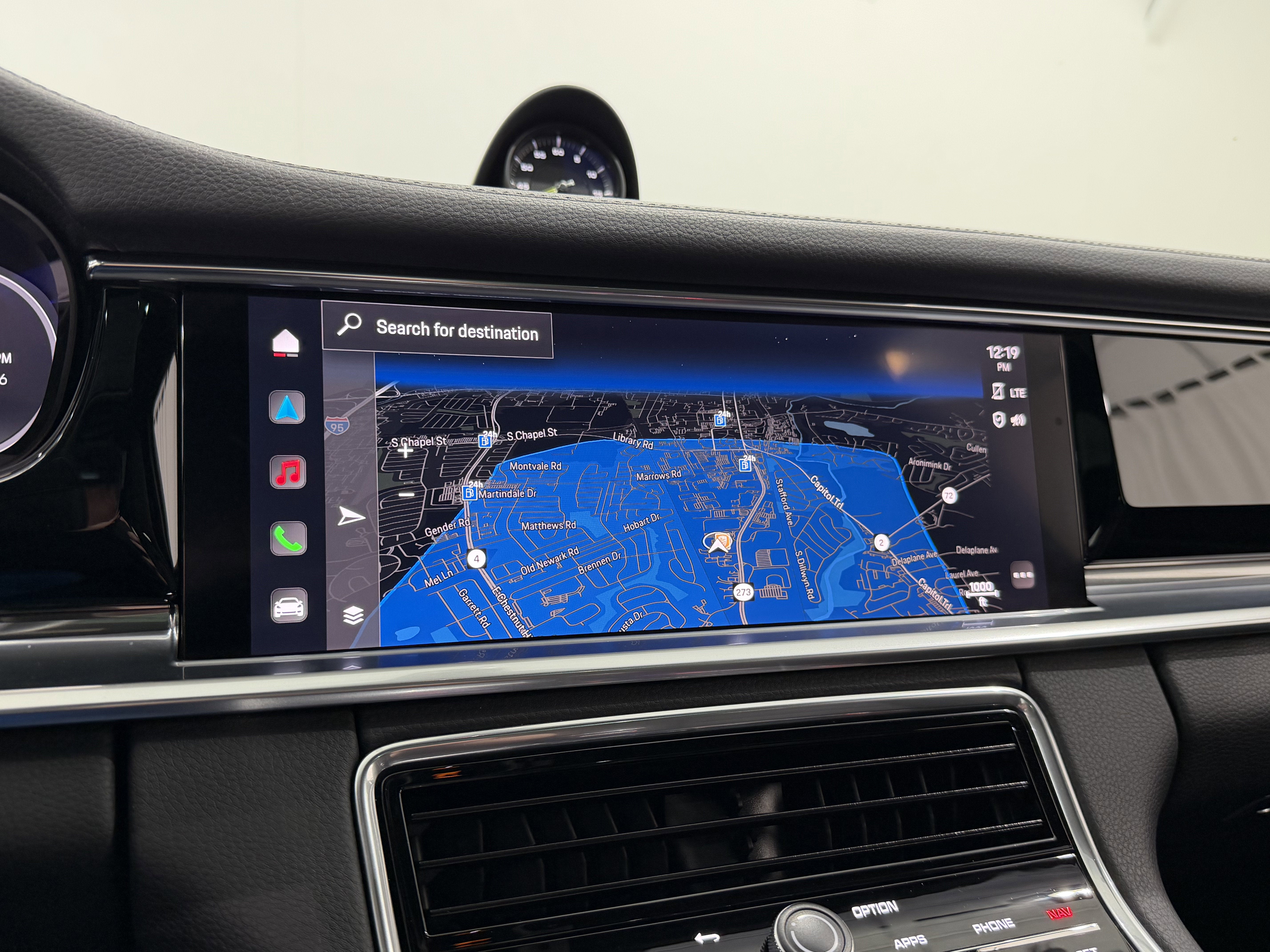 2023 Porsche Panamera 4