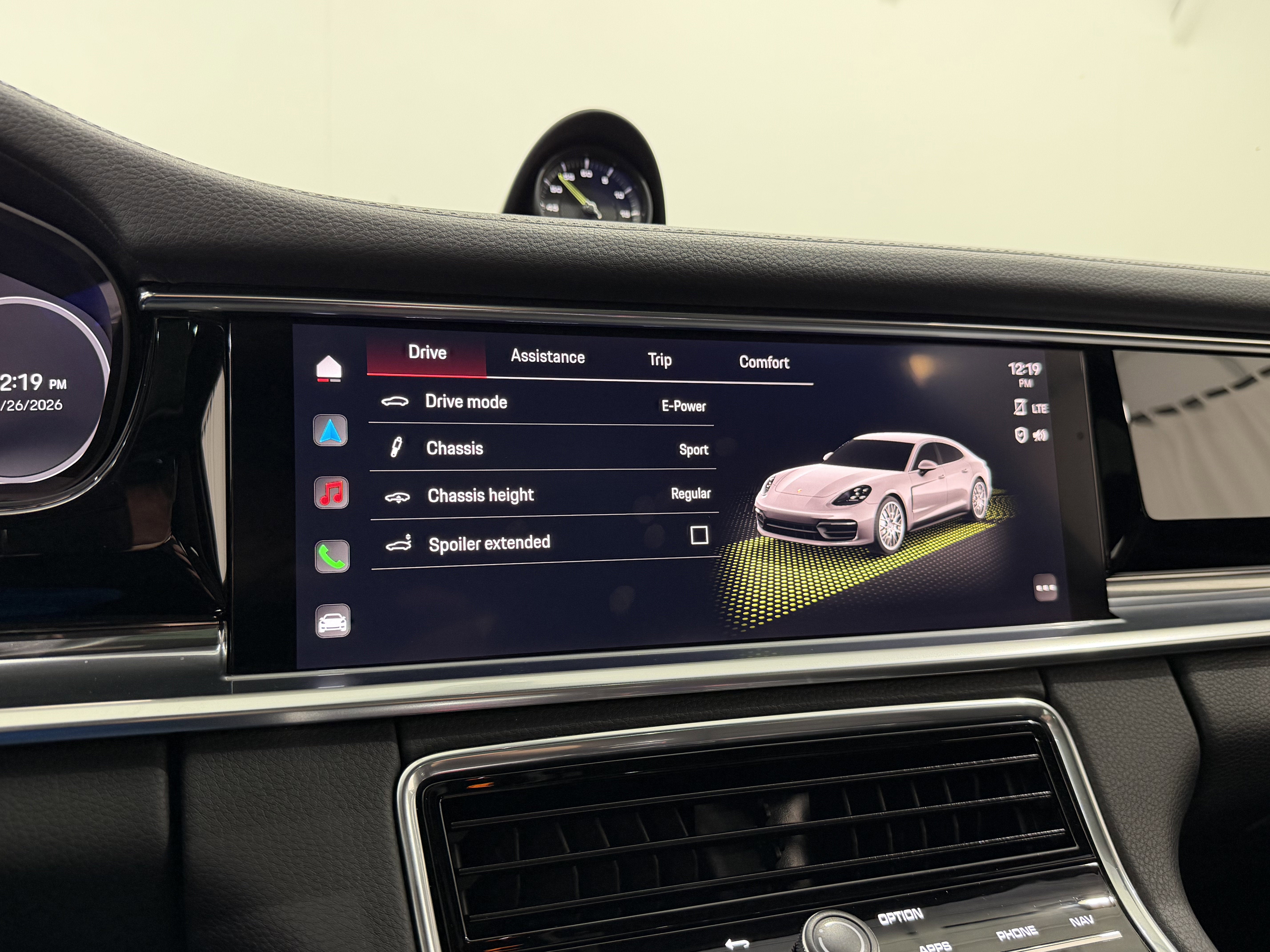 2023 Porsche Panamera 4