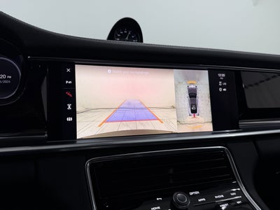 2023 Porsche Panamera 4