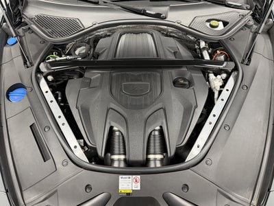 2023 Porsche Panamera 4