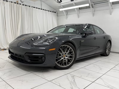 2023 Porsche Panamera 4