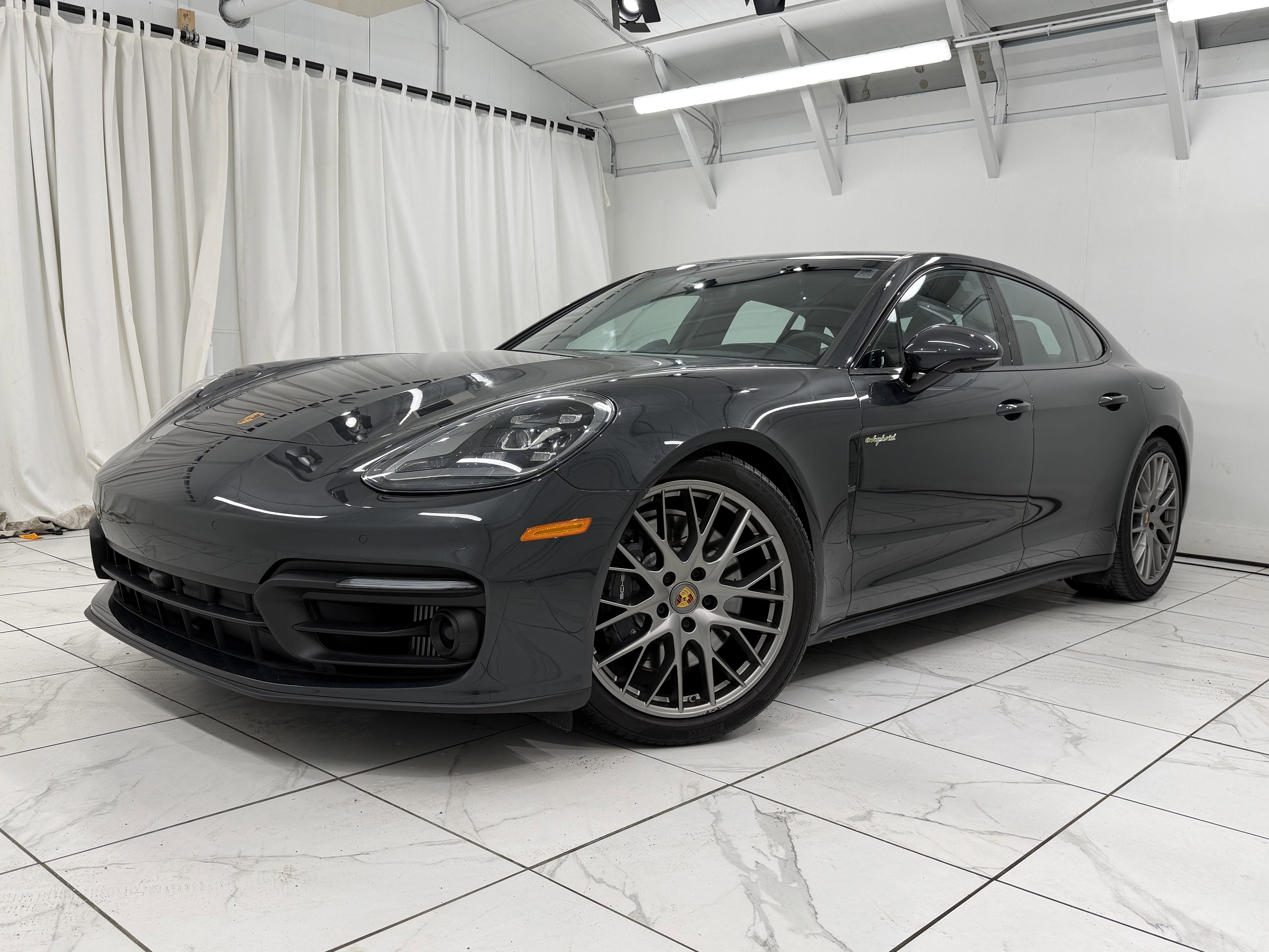 2023 Porsche Panamera 4