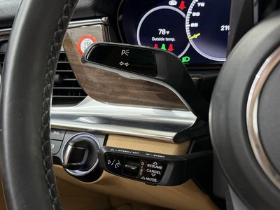 2023 Porsche Panamera 4 E-Hybrid