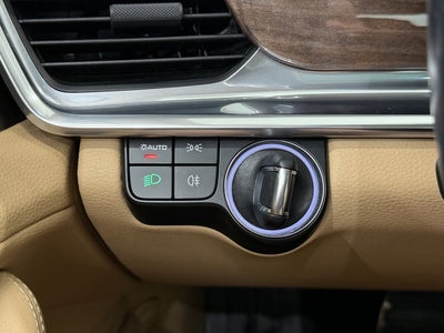 2023 Porsche Panamera 4 E-Hybrid