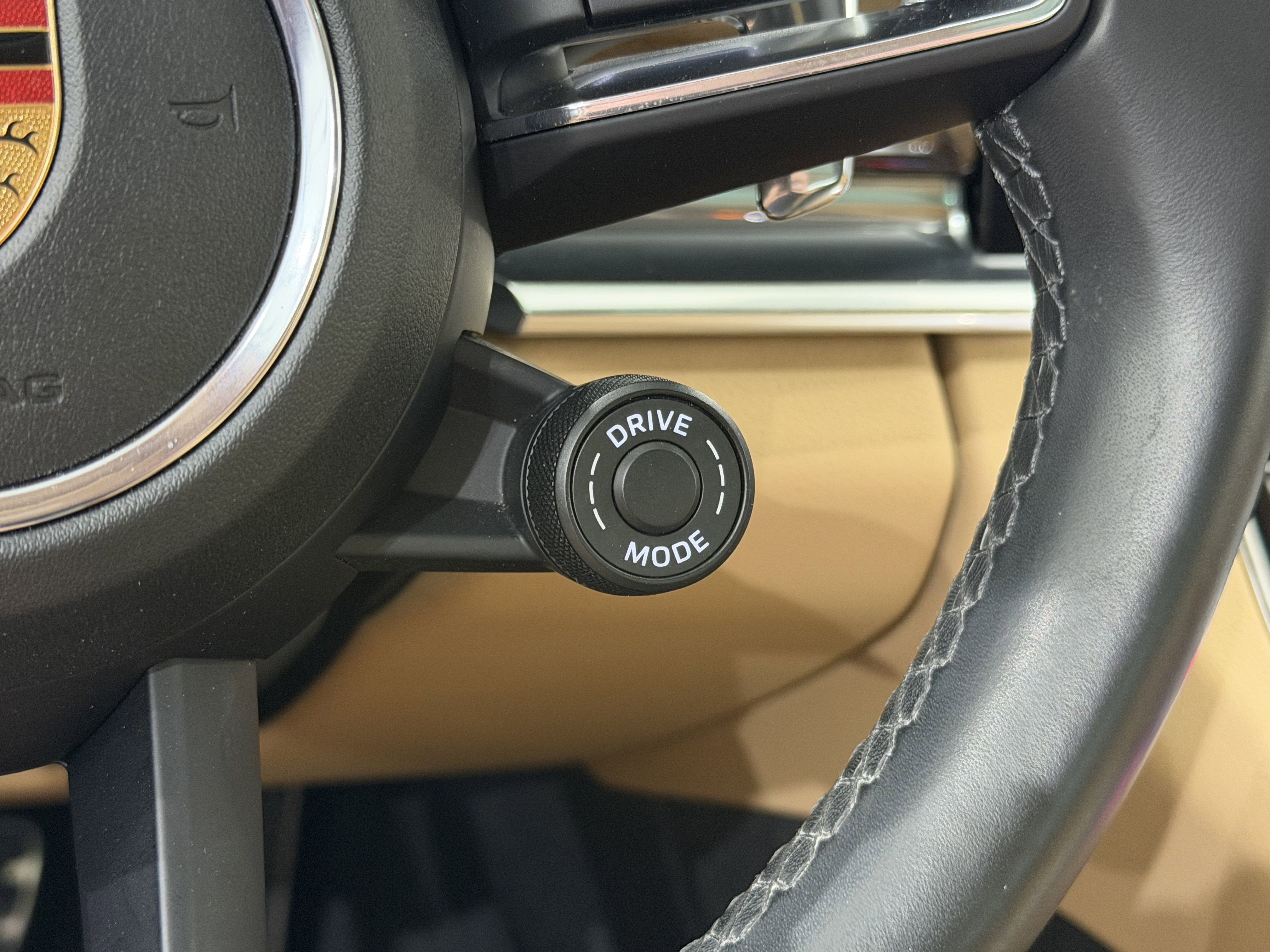 2023 Porsche Panamera 4 E-Hybrid