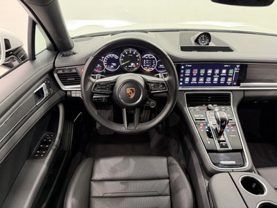 2023 Porsche Panamera 4 E-Hybrid Platinum Edition