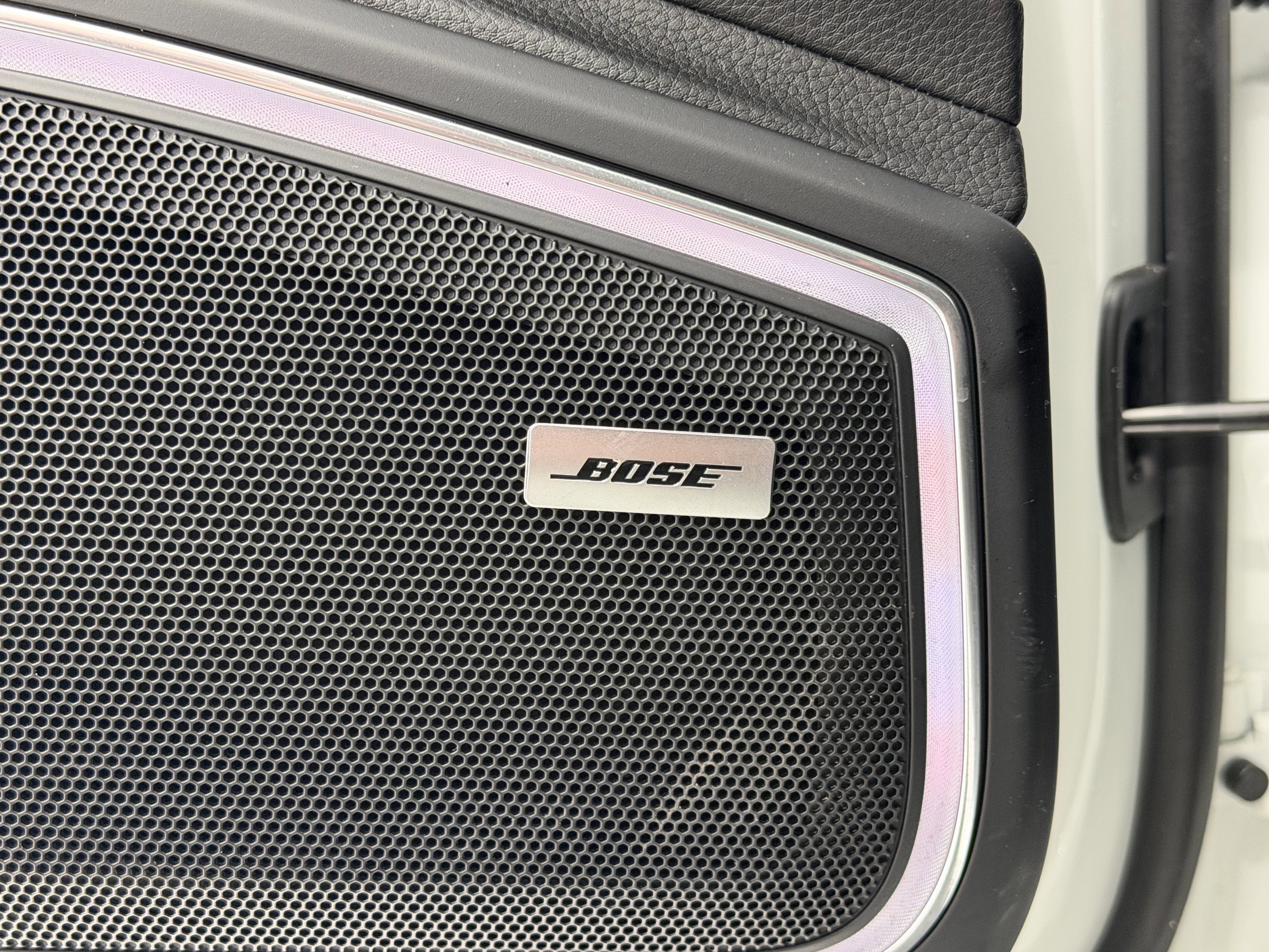 2023 Porsche Panamera 4 E-Hybrid Platinum Edition